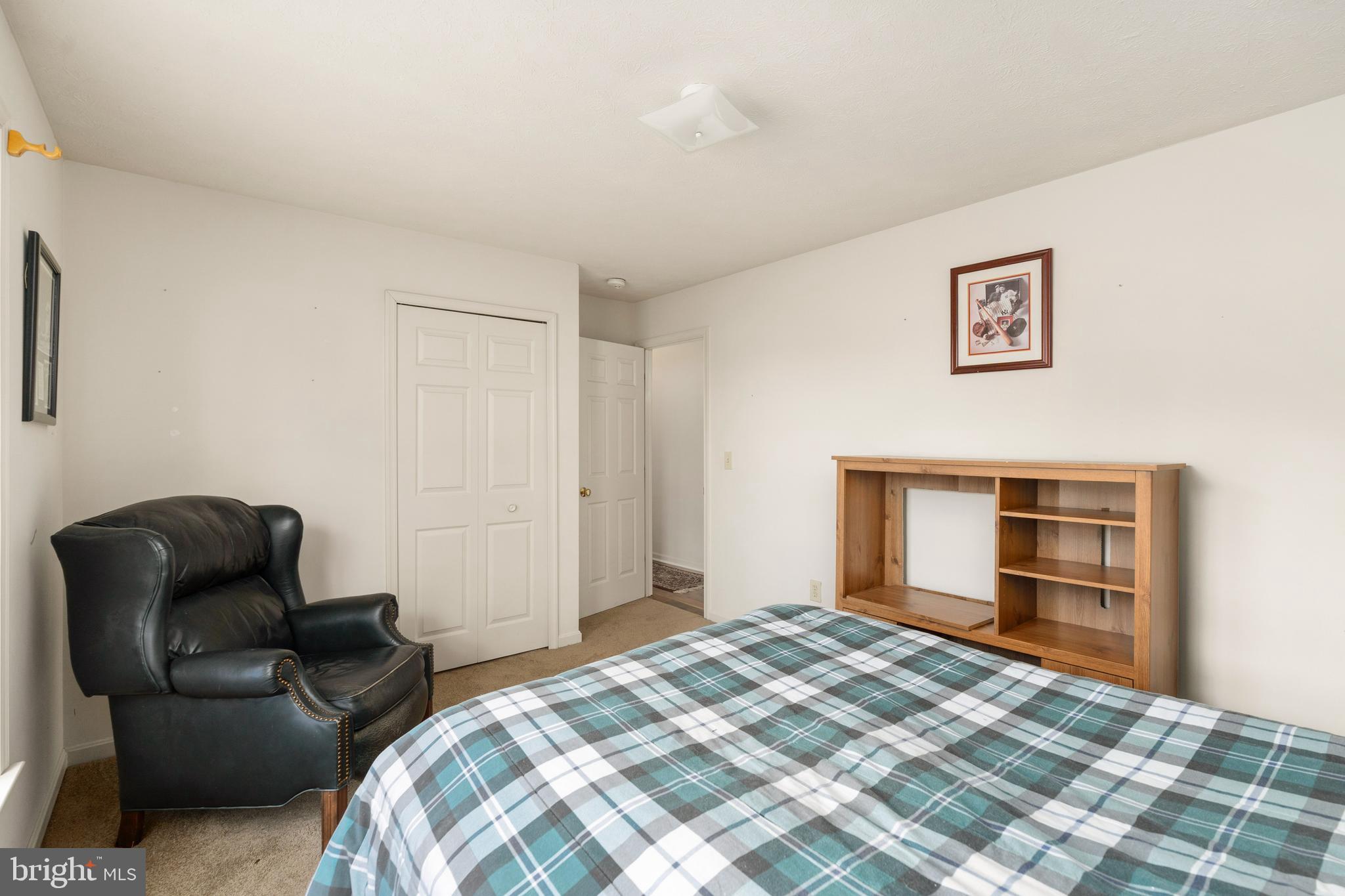 HAMILTONS CROSSING - Residential