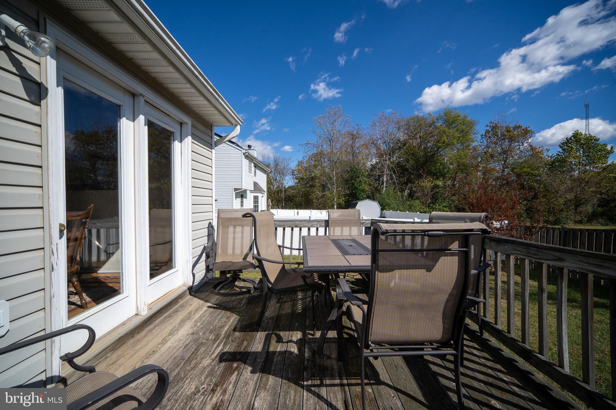 HAMILTONS CROSSING - Residential