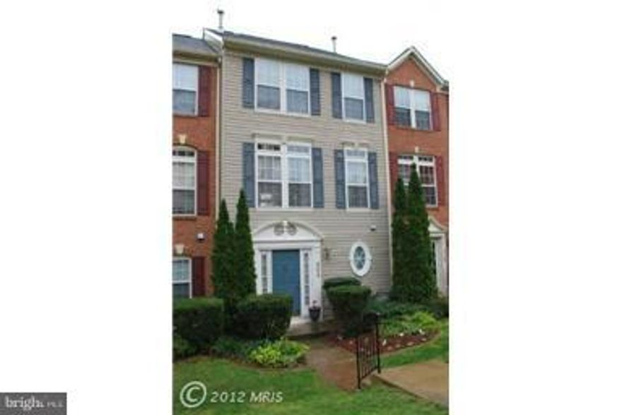 Upgraded home has freshly painted. Close to schools, shopping, major routes.

Rental requirements apply.
Applicants must demonstrate the ability to pay rent and utilities on time for the full lease term.
Gross household income of 3× monthly rent preferred, with stable and verifiable income expected to continue for the lease term.
Credit, background check, rental history, and RentSpree application required