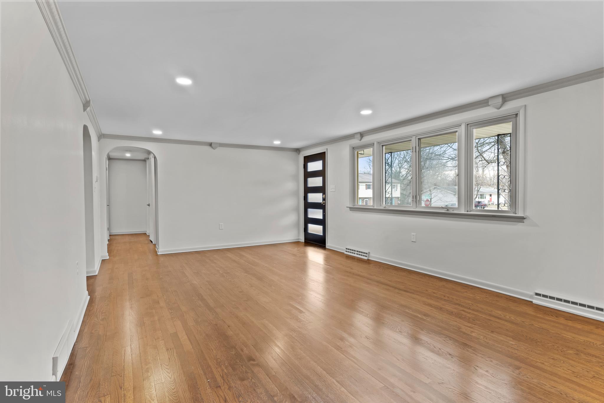 SCHLUSSER VILLAGE - Residential