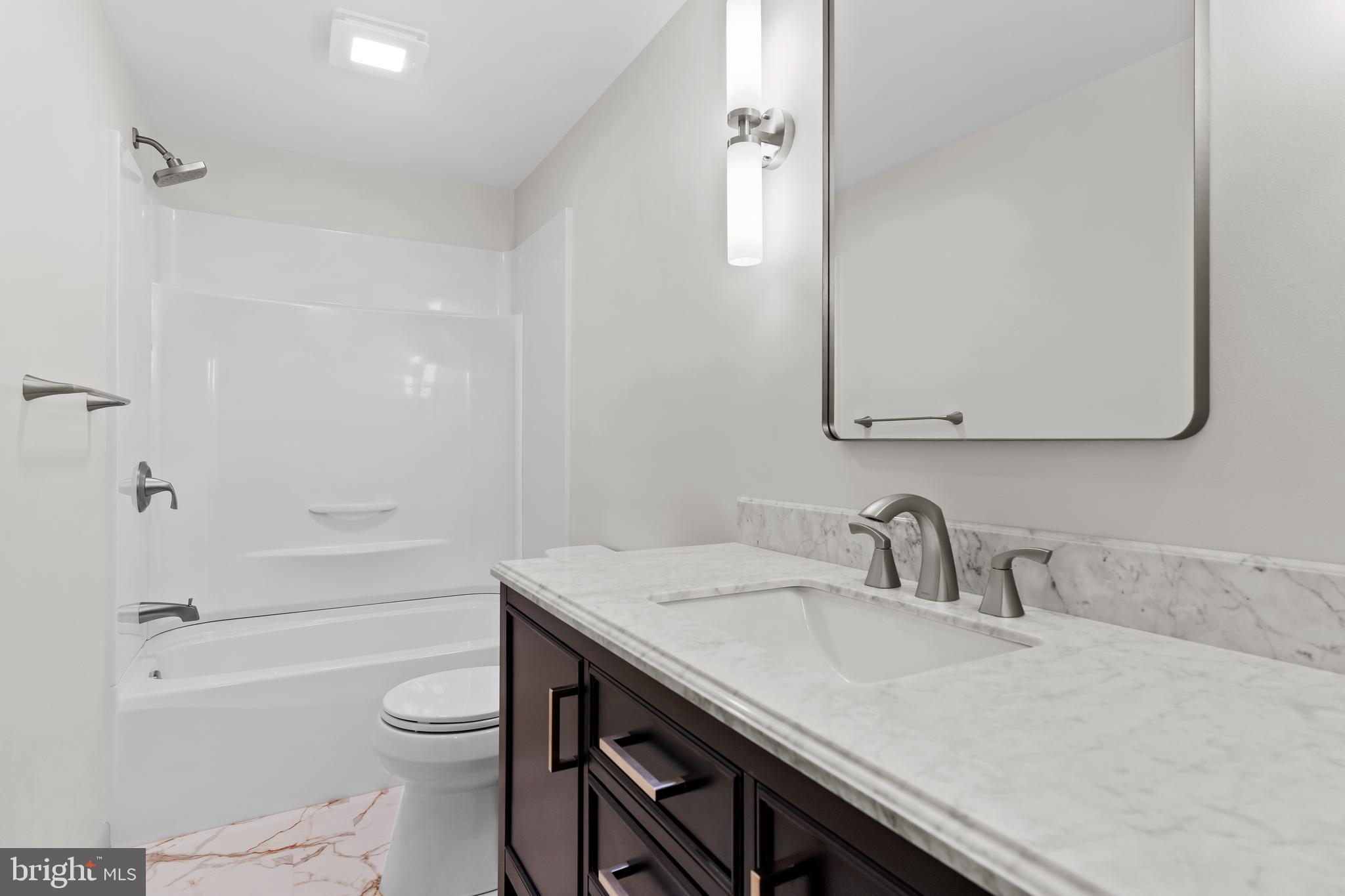 SCHLUSSER VILLAGE - Residential