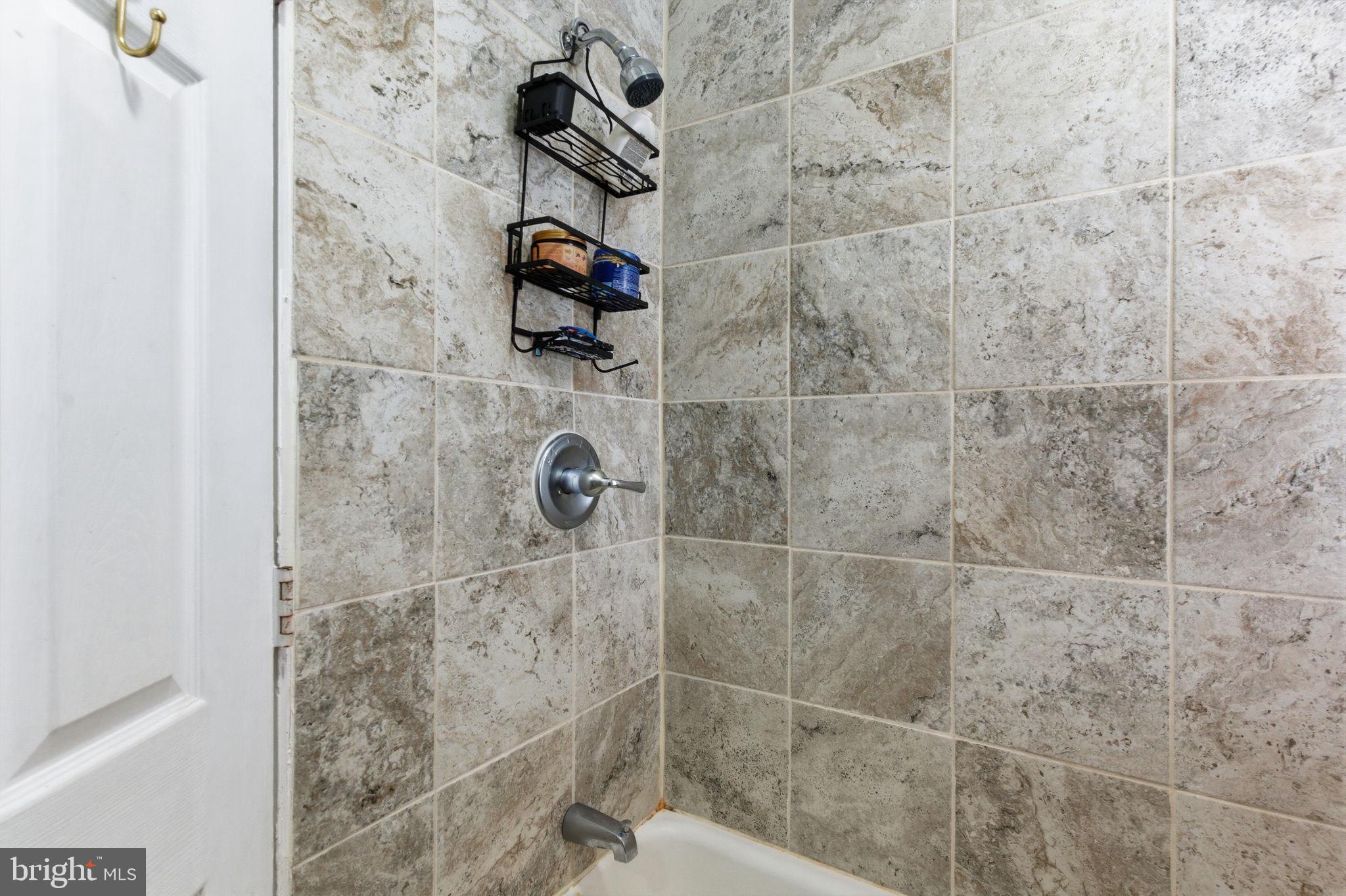 HUNTING PARK - Residential