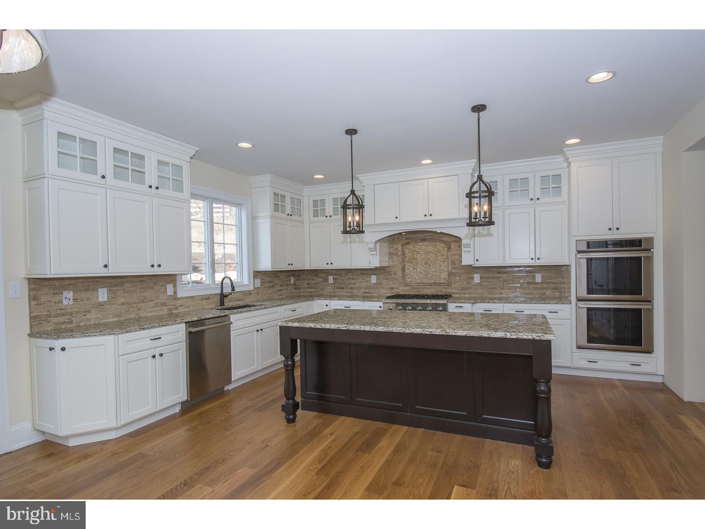 WHITEHORSE MEADOWS - Residential