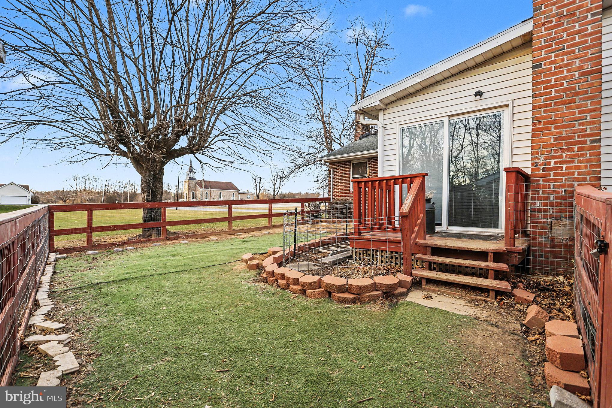 LITTLESTOWN - Residential