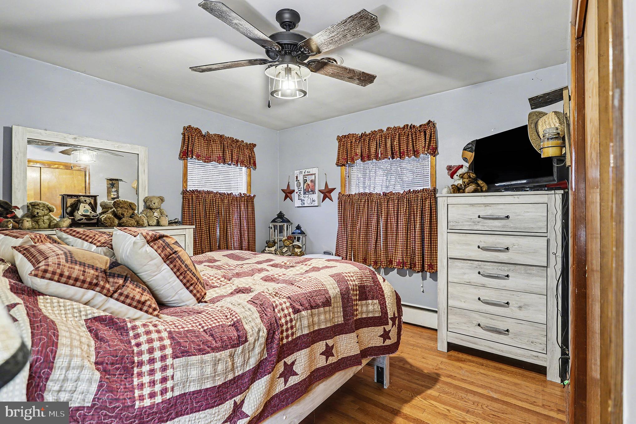 LITTLESTOWN - Residential