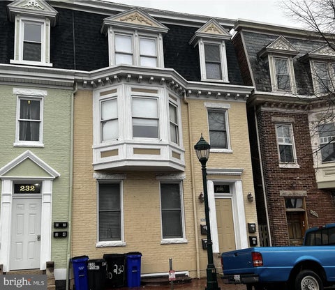 Condo For Sale - 230 N Potomac Street<br/> HAGERSTOWN, MD 21740