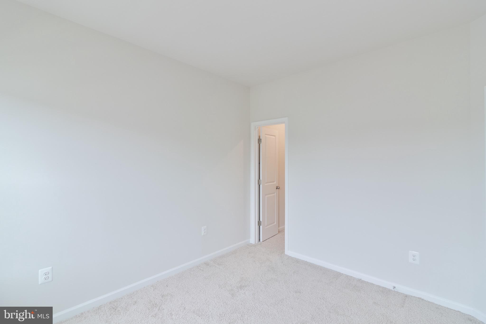 WHITSON WOODS - Residential