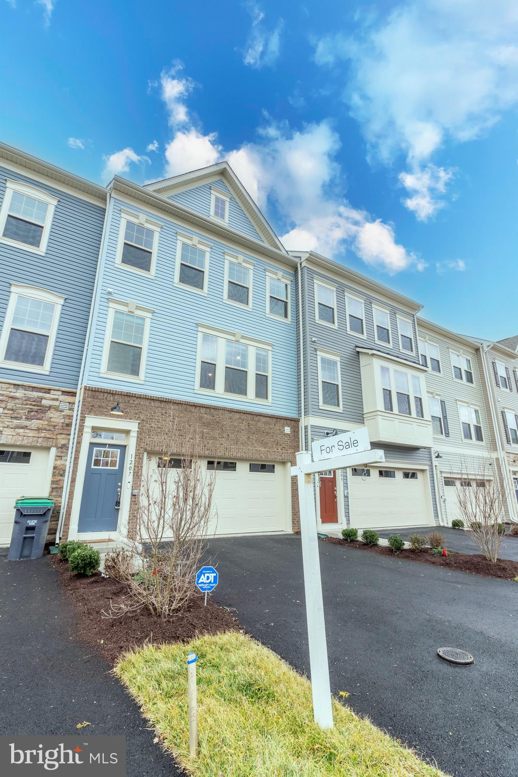 WHITSON WOODS - Residential