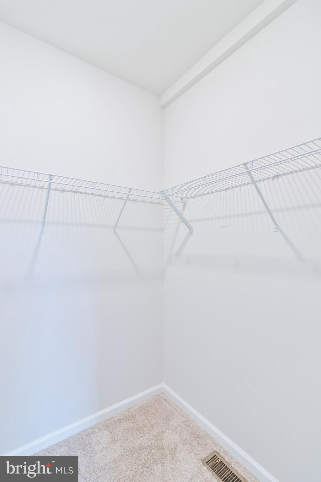 WHITSON WOODS - Residential