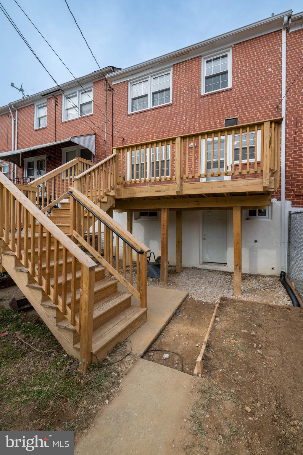 IDLEWOOD - Residential