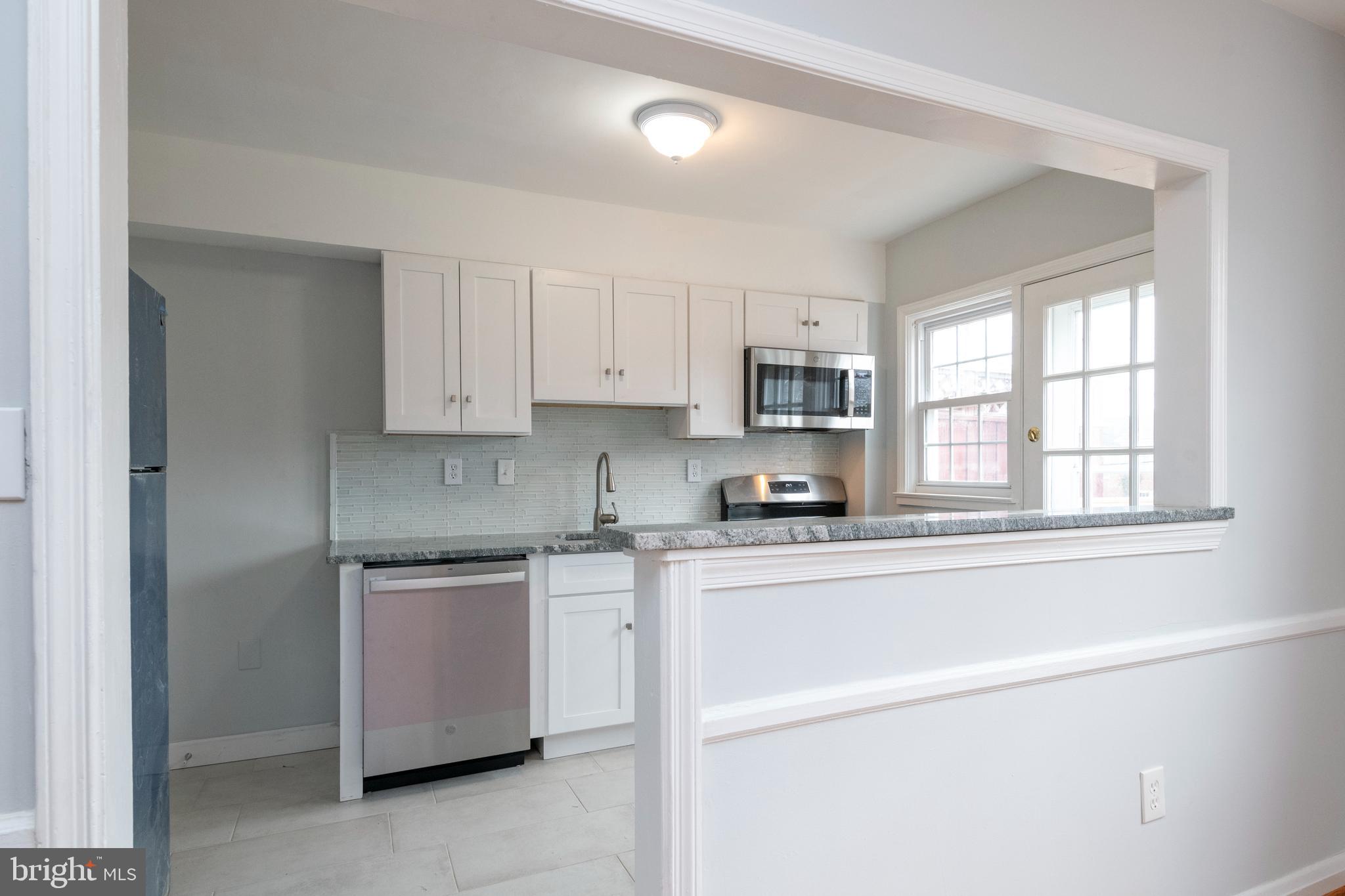 IDLEWOOD - Residential