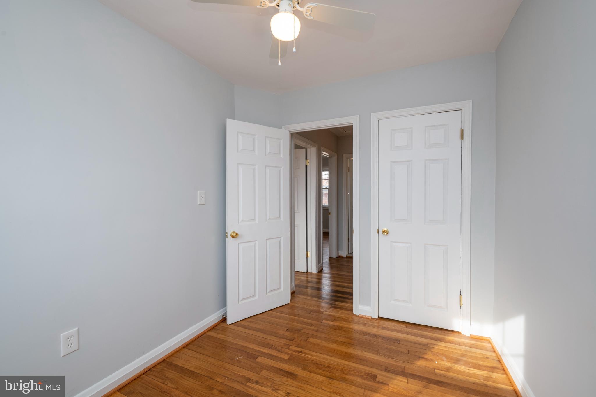 IDLEWOOD - Residential