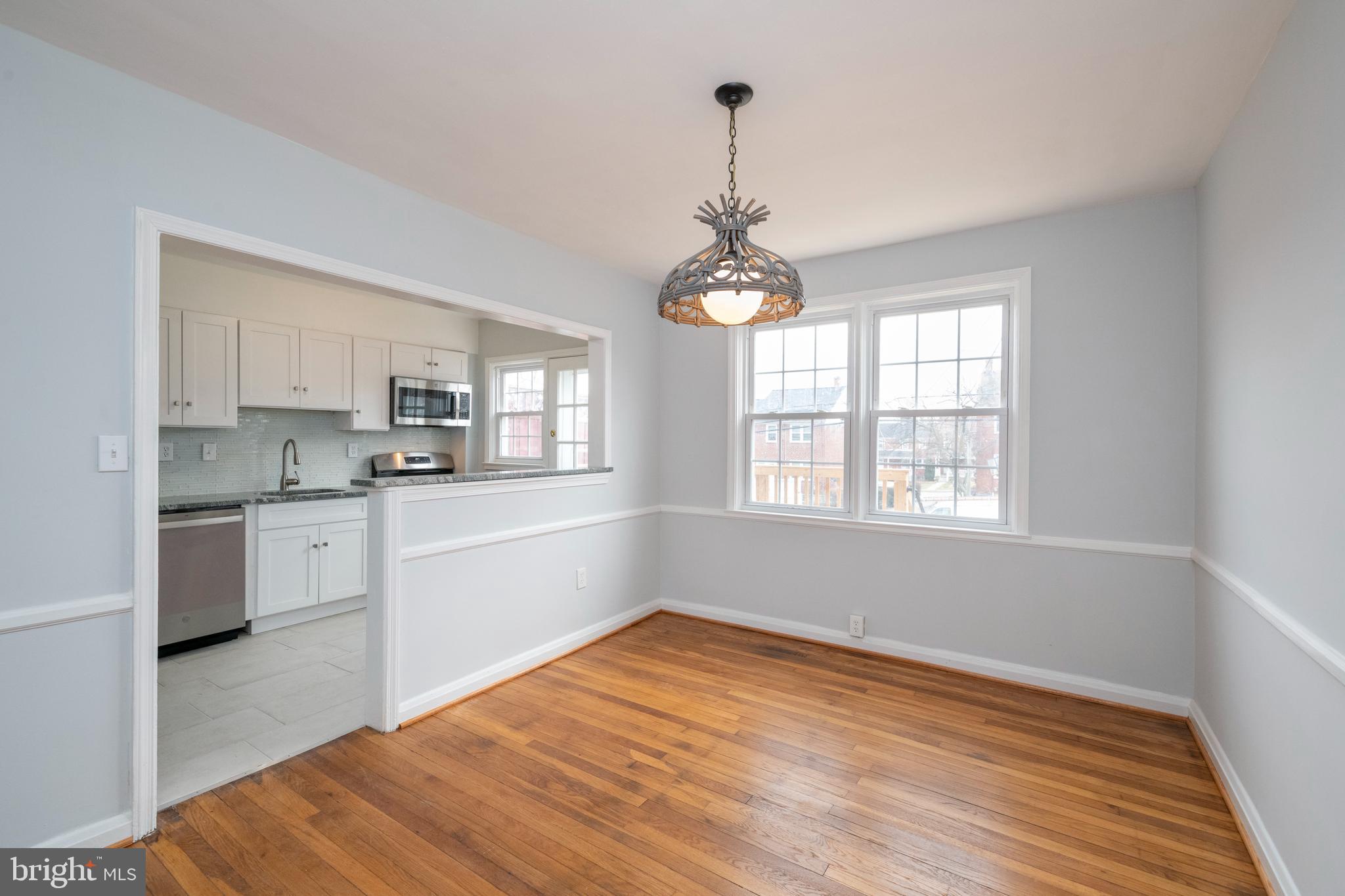 IDLEWOOD - Residential