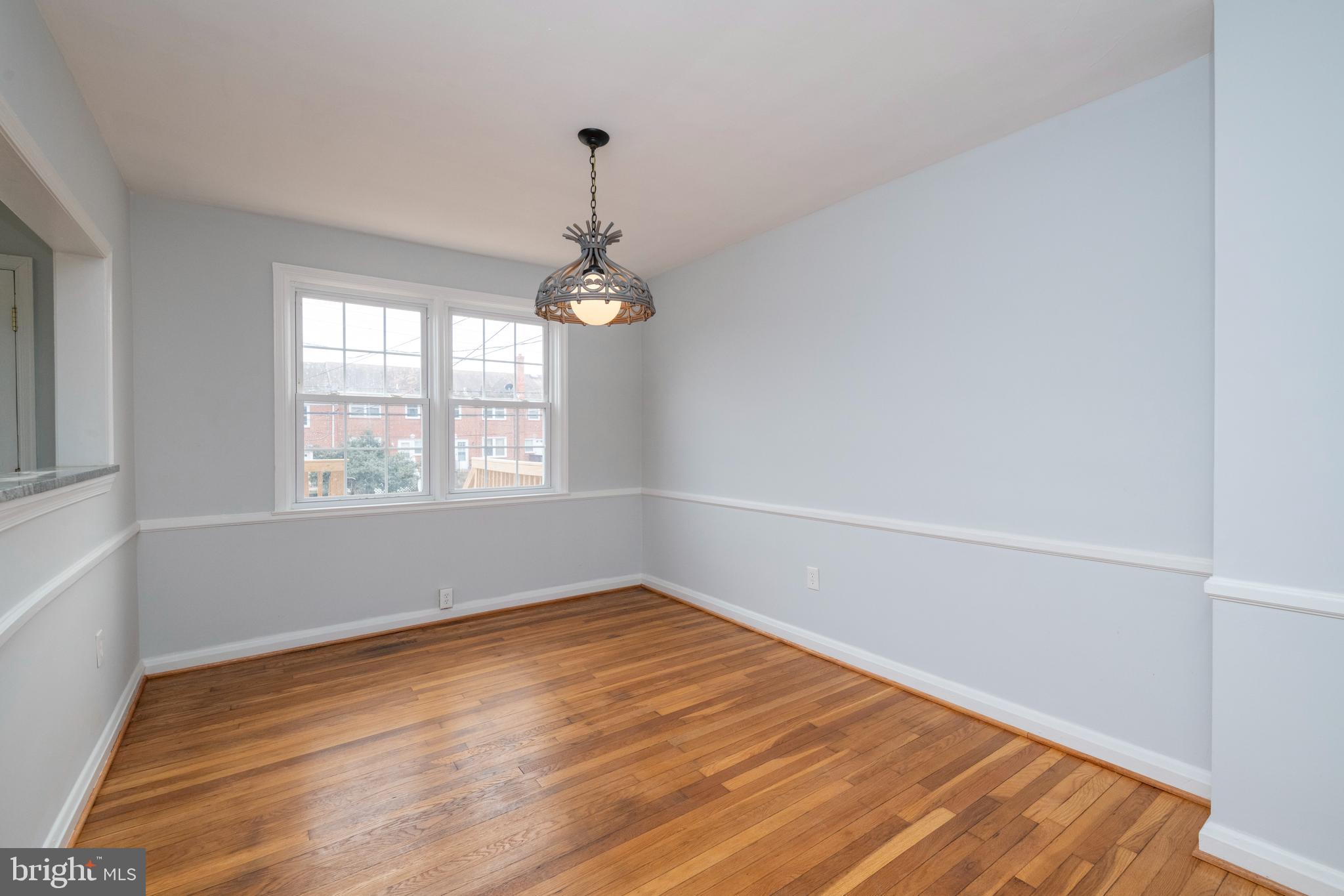 IDLEWOOD - Residential