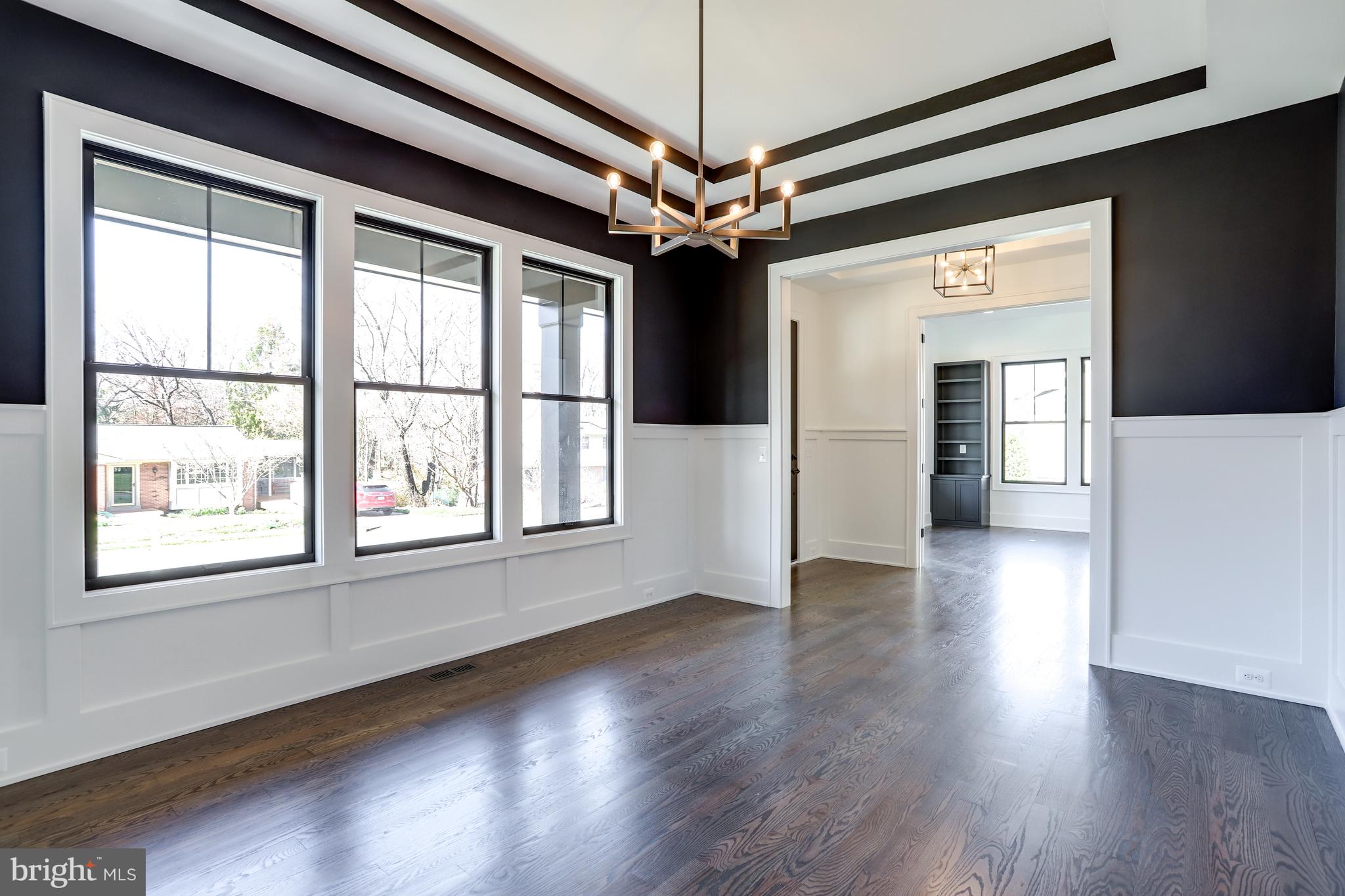 LONGWOOD GROVE - Residential