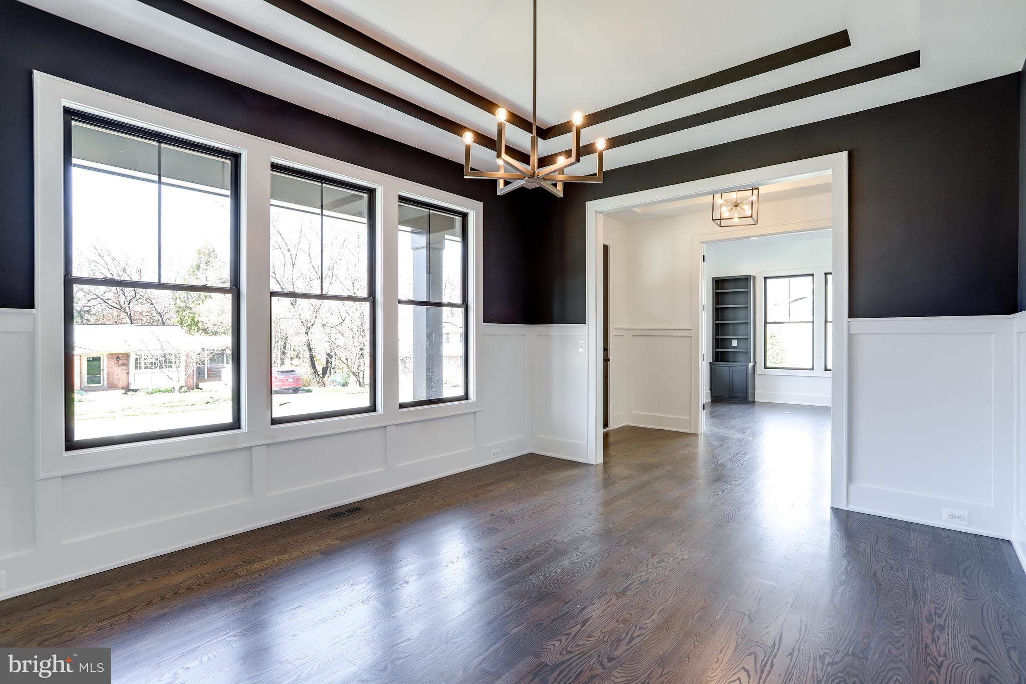 LONGWOOD GROVE - Residential