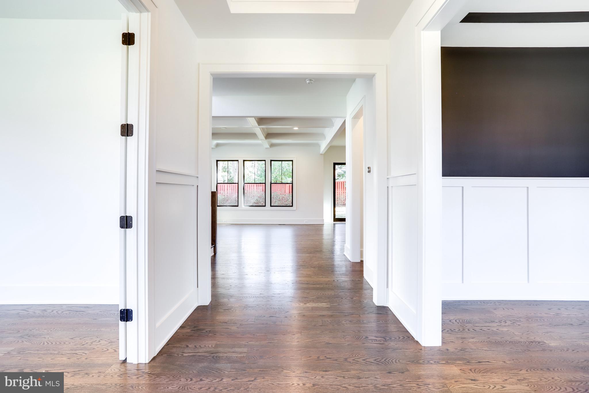 LONGWOOD GROVE - Residential