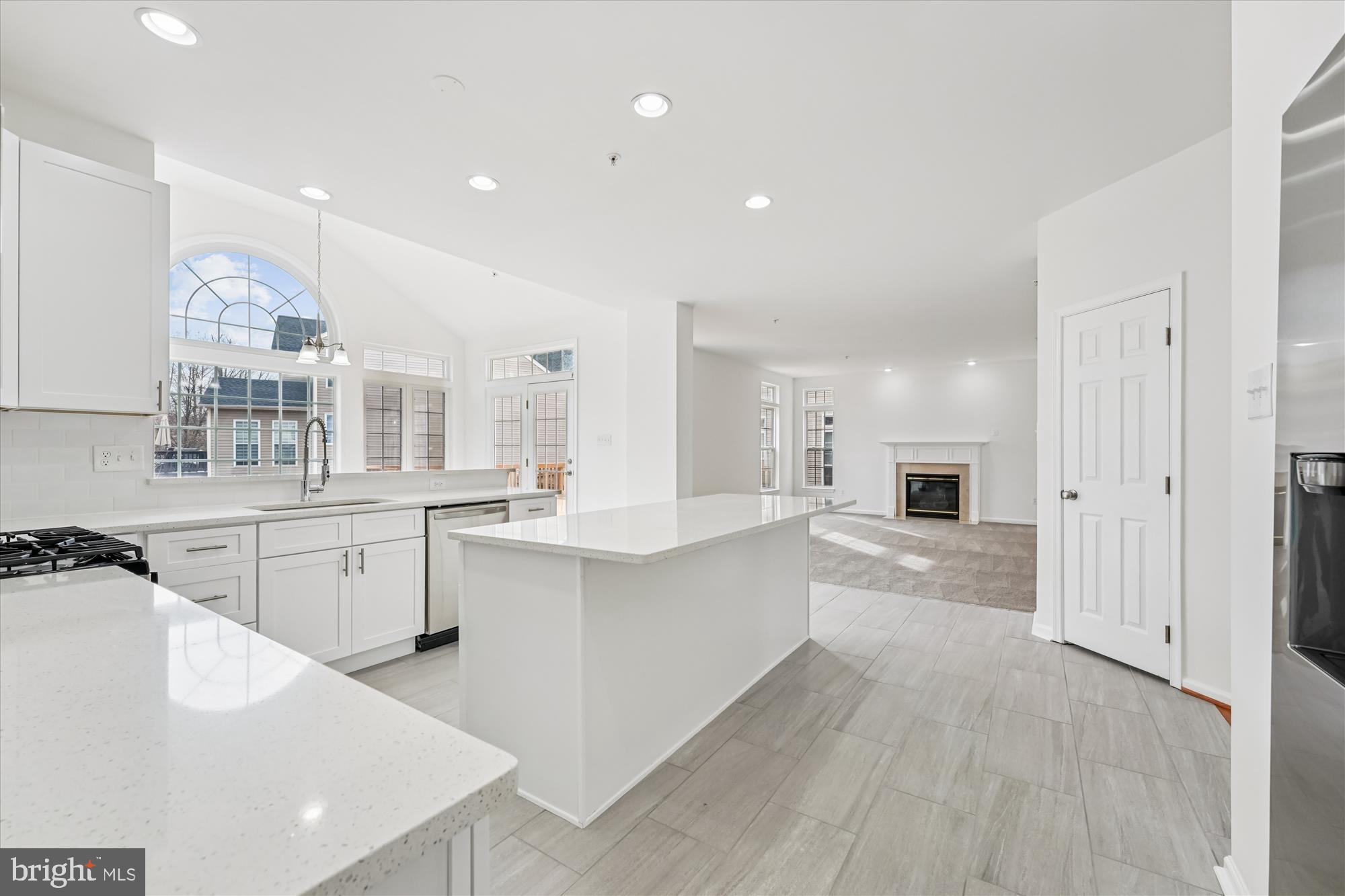 HAMPTON SUB-PLAT 1> - Residential