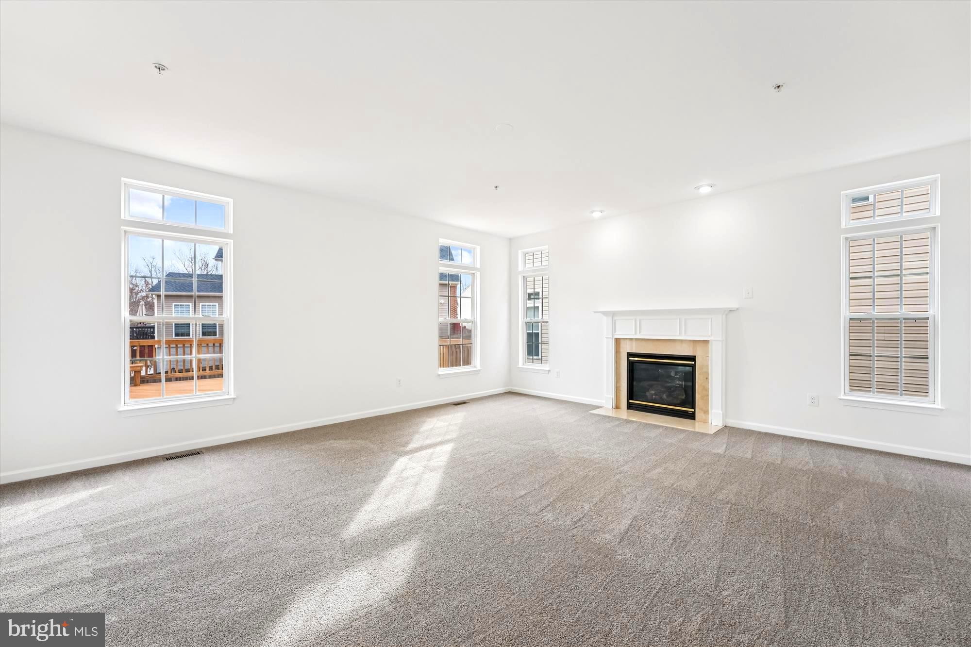 HAMPTON SUB-PLAT 1> - Residential