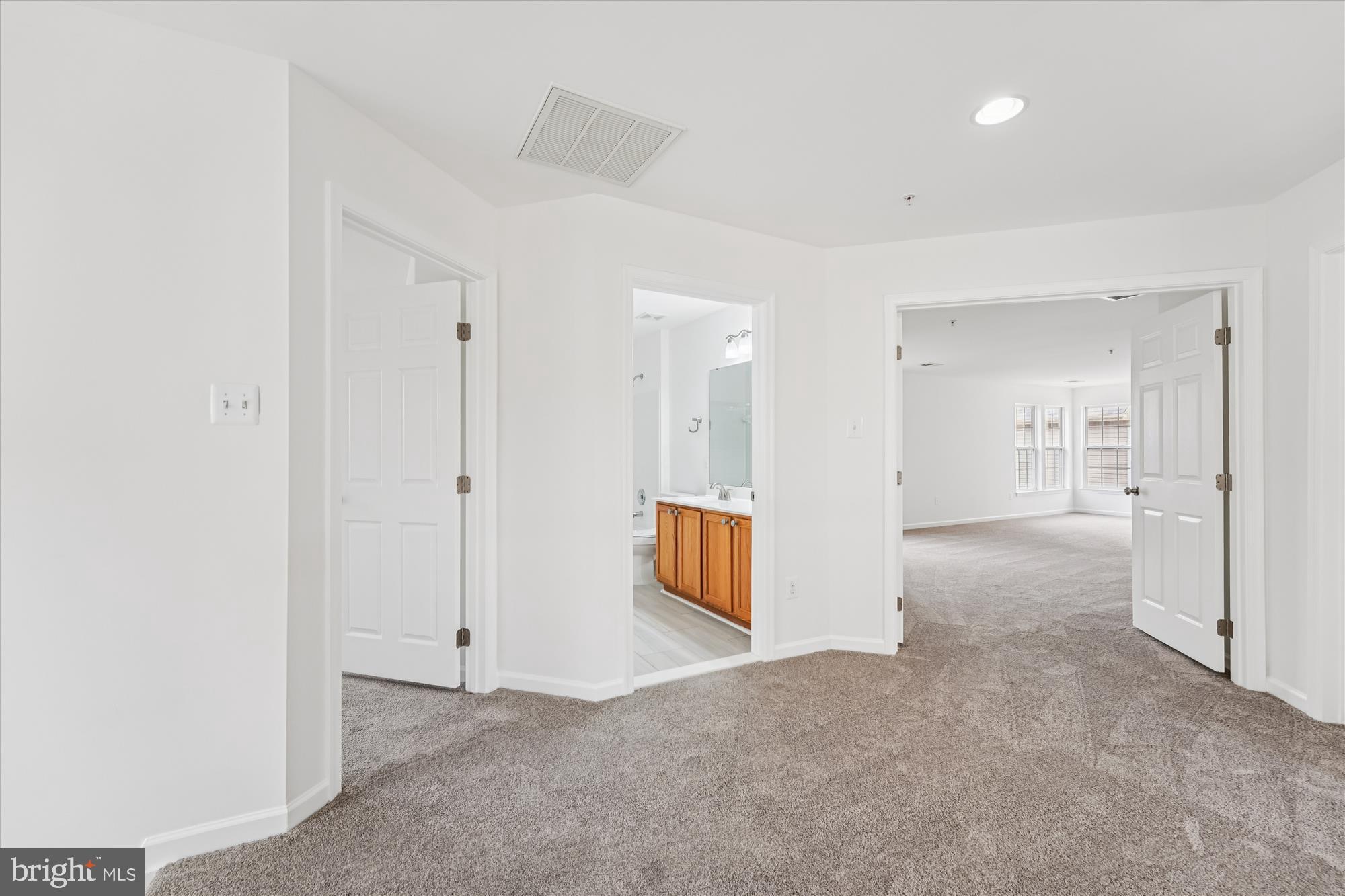 HAMPTON SUB-PLAT 1> - Residential