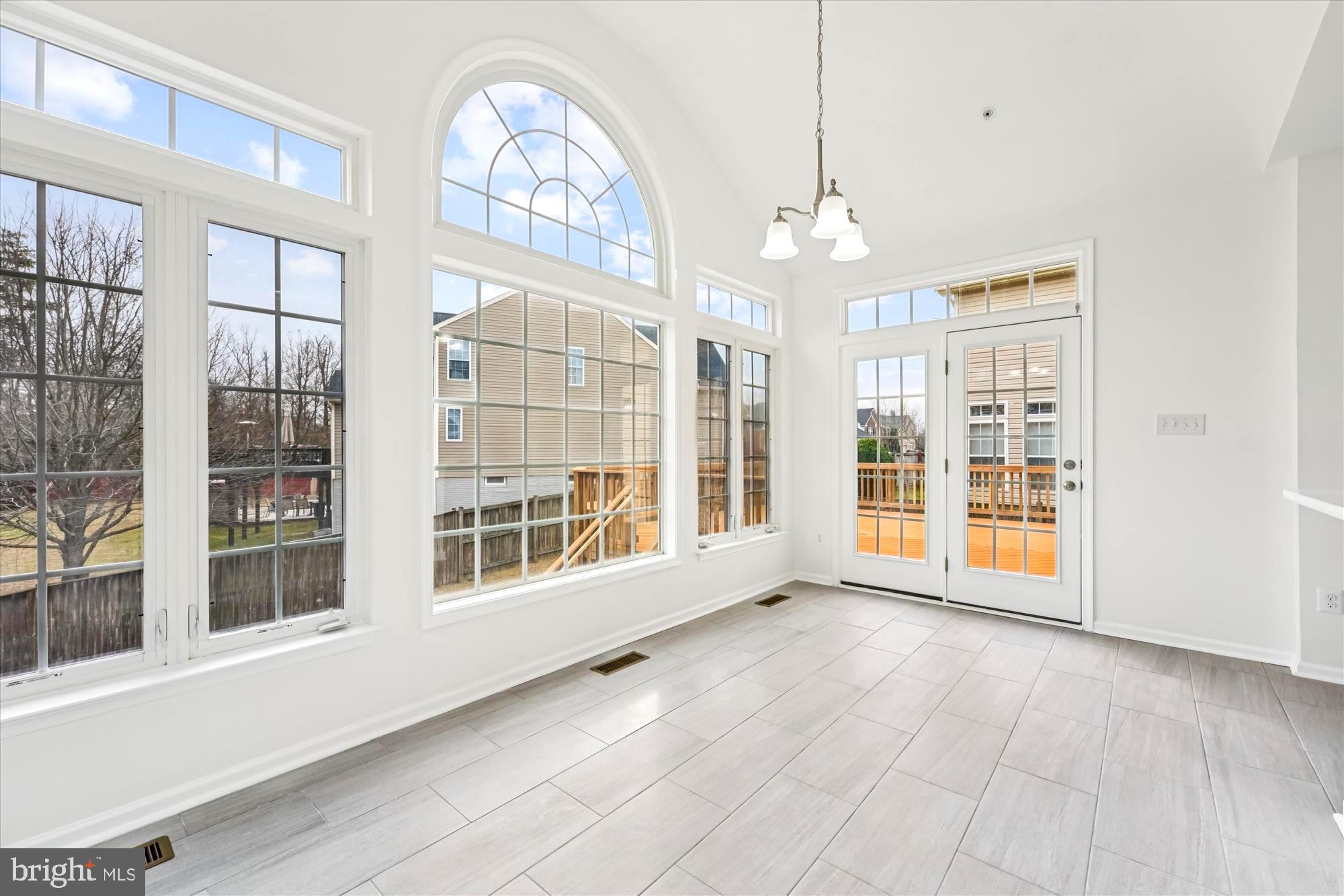 HAMPTON SUB-PLAT 1> - Residential