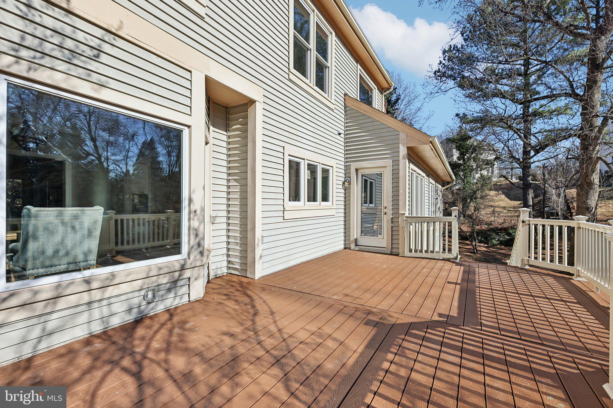 AUTUMN WOODS - Residential