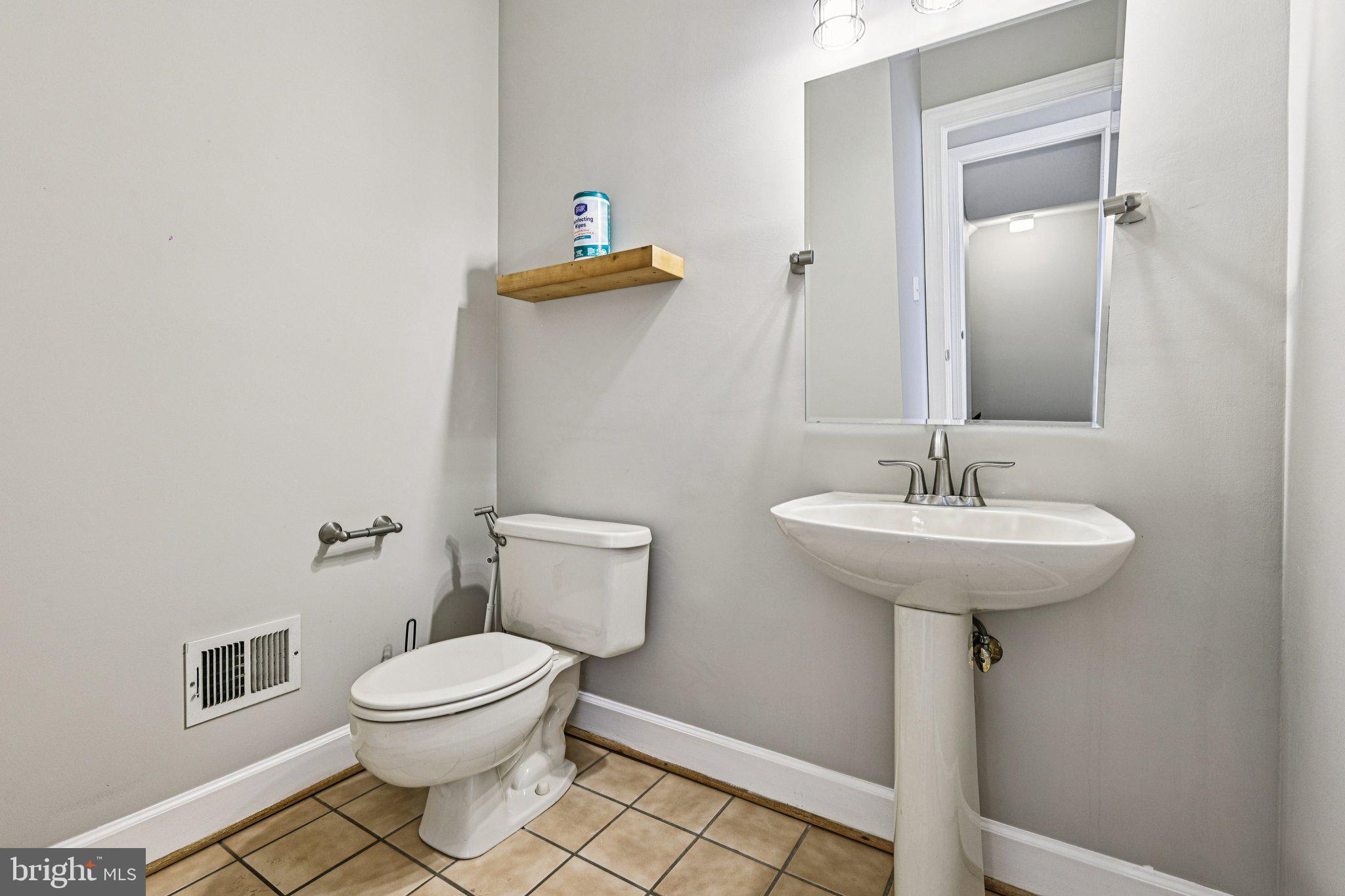 AUTUMN WOODS - Residential