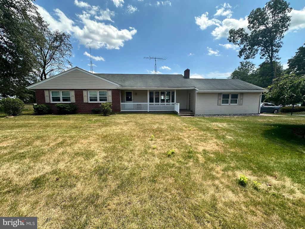 Photo of 1000 Ridge Road, Elizabethtown, PA 17022 (MLS # PALA2054186)