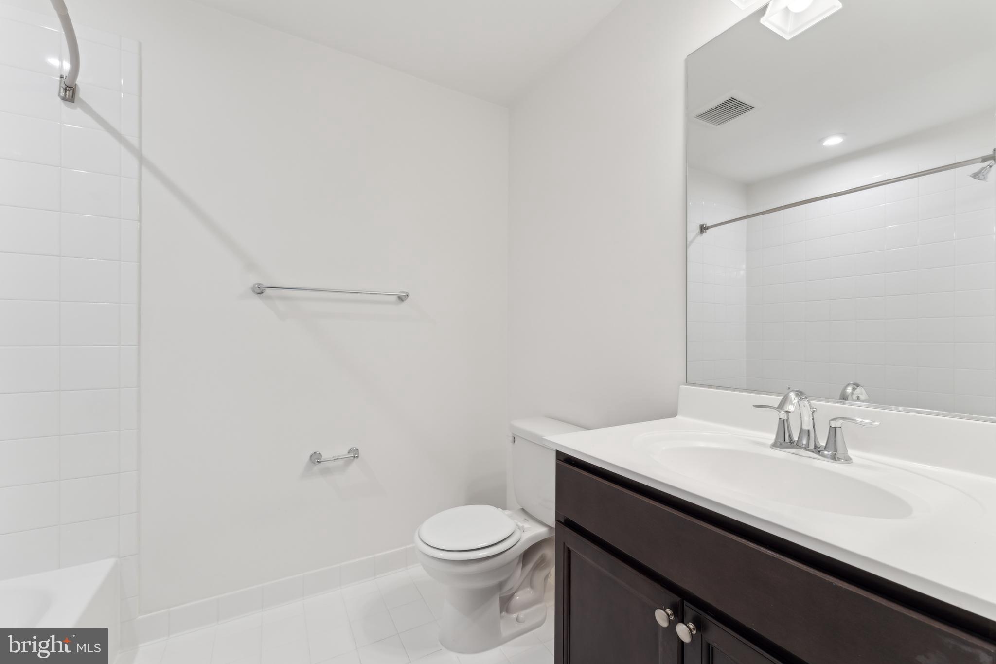 PARKE WEST - Residential