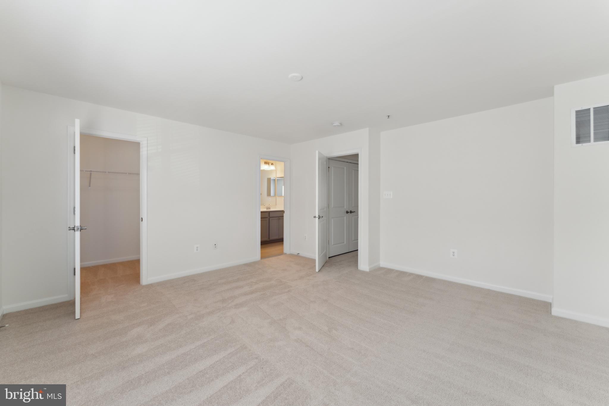 PARKE WEST - Residential