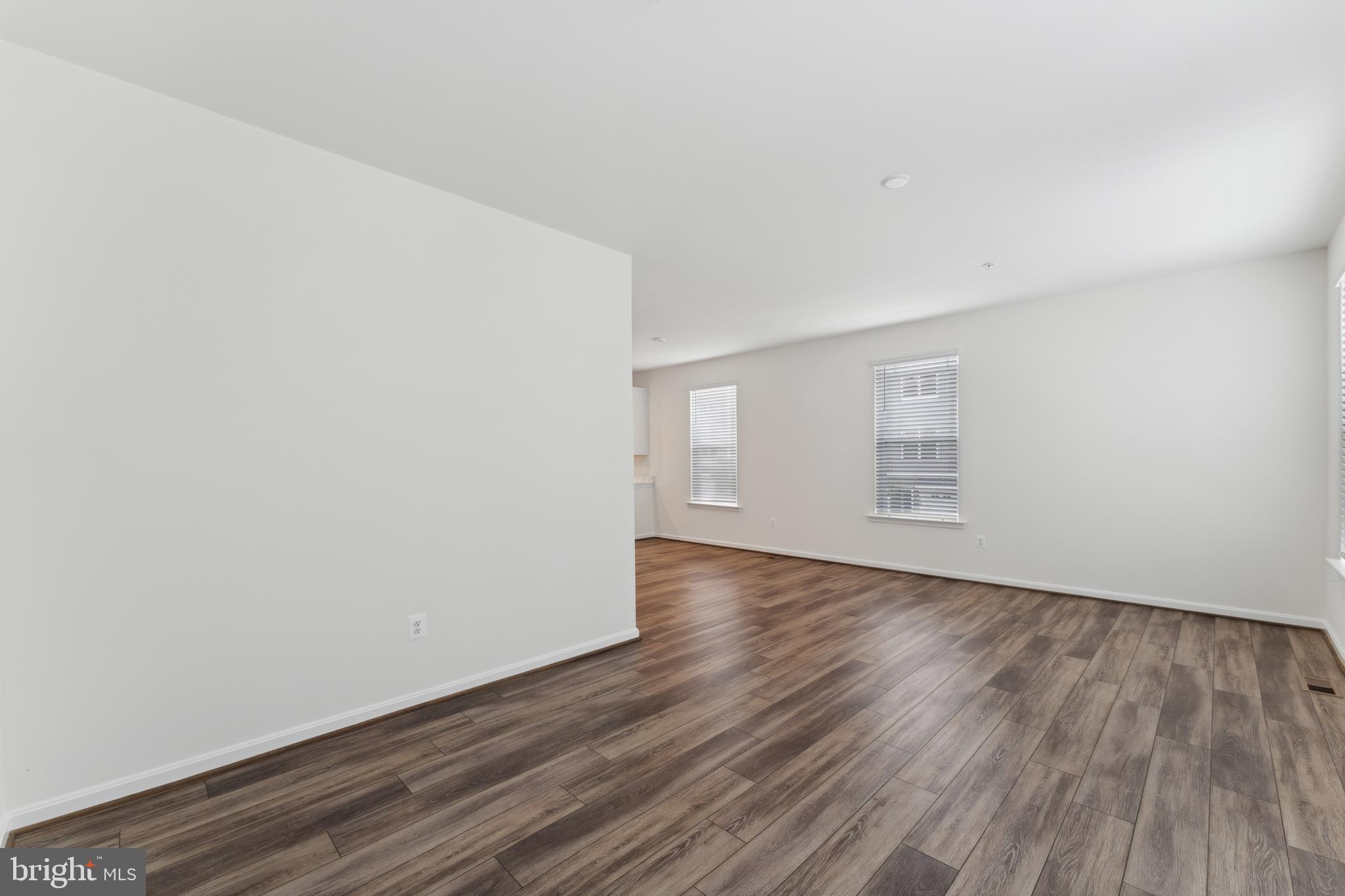 PARKE WEST - Residential