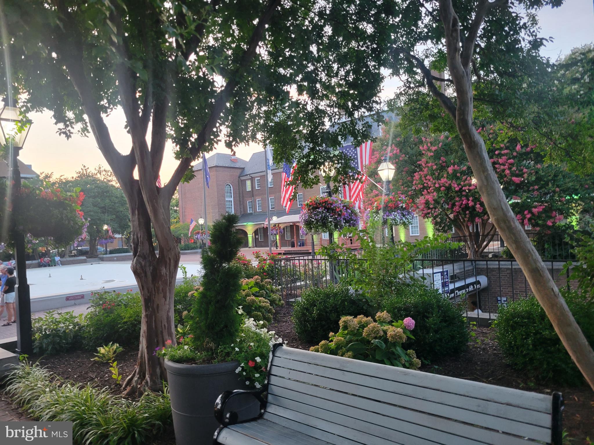 ALEXANDRIA - Residential