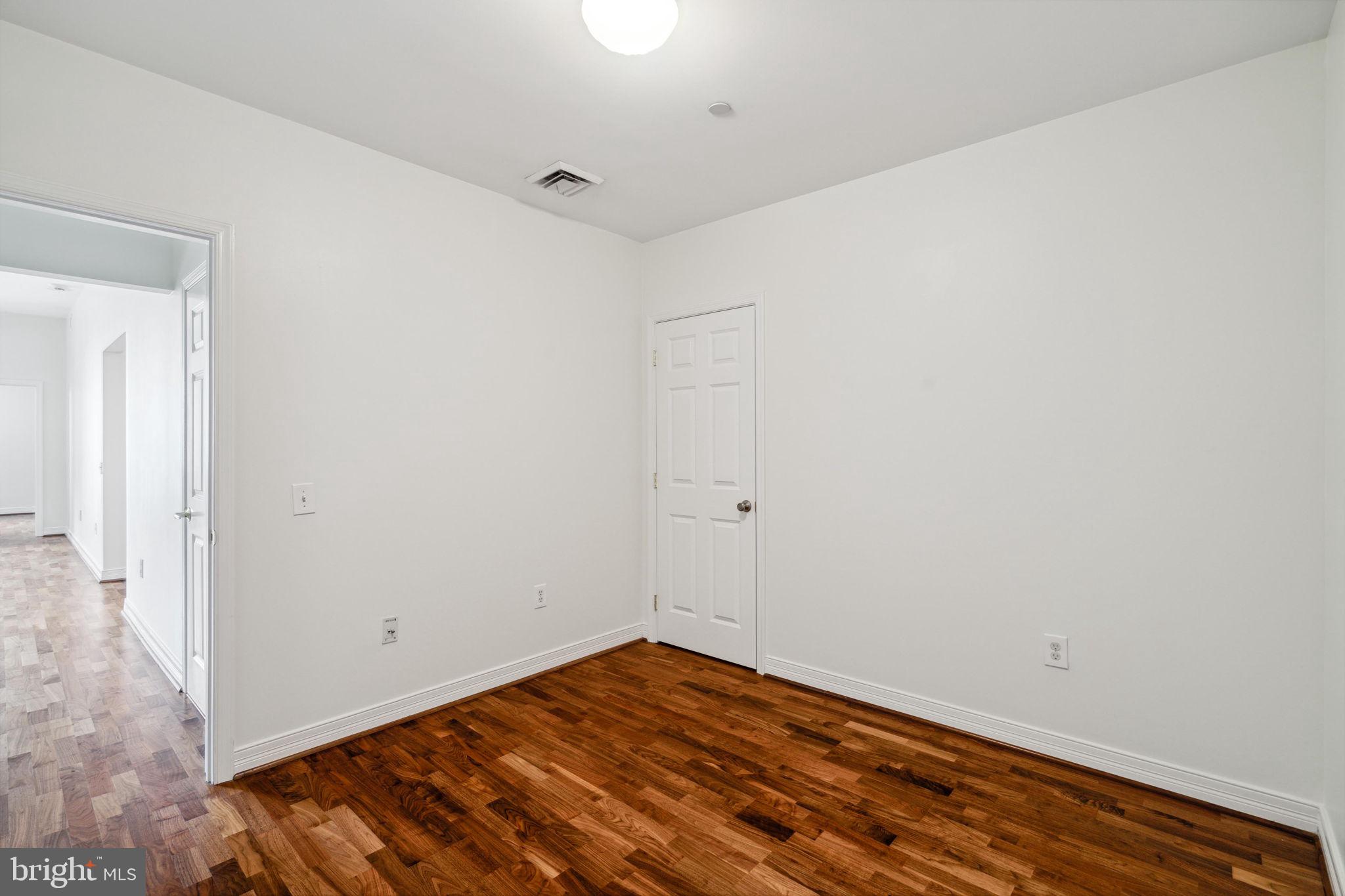 RITTENHOUSE SQUARE - Residential Lease