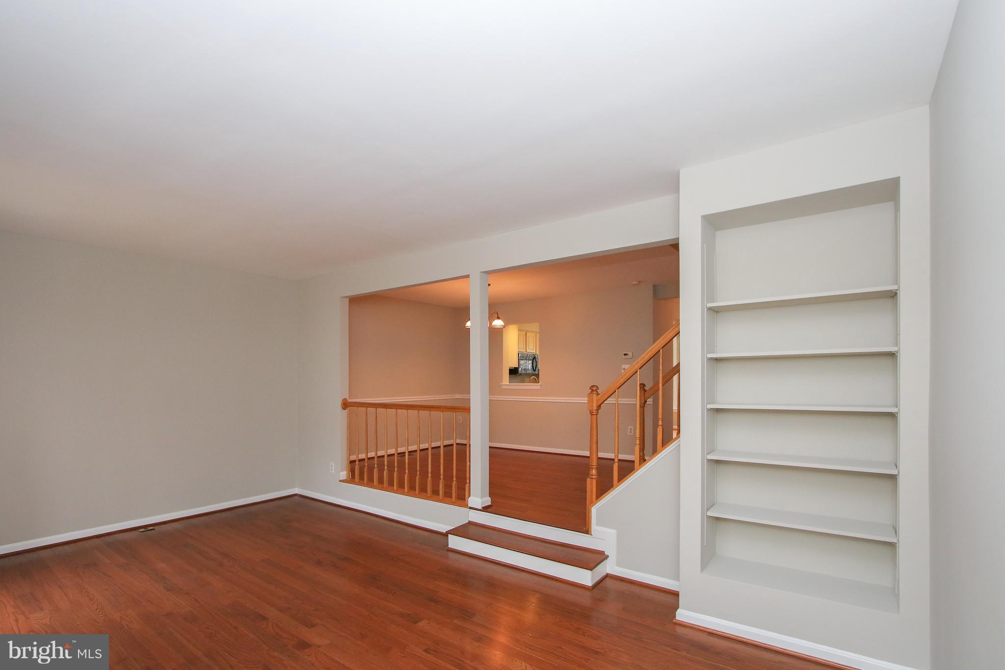 LIFESTYLE AT SULLY STATION - Residential