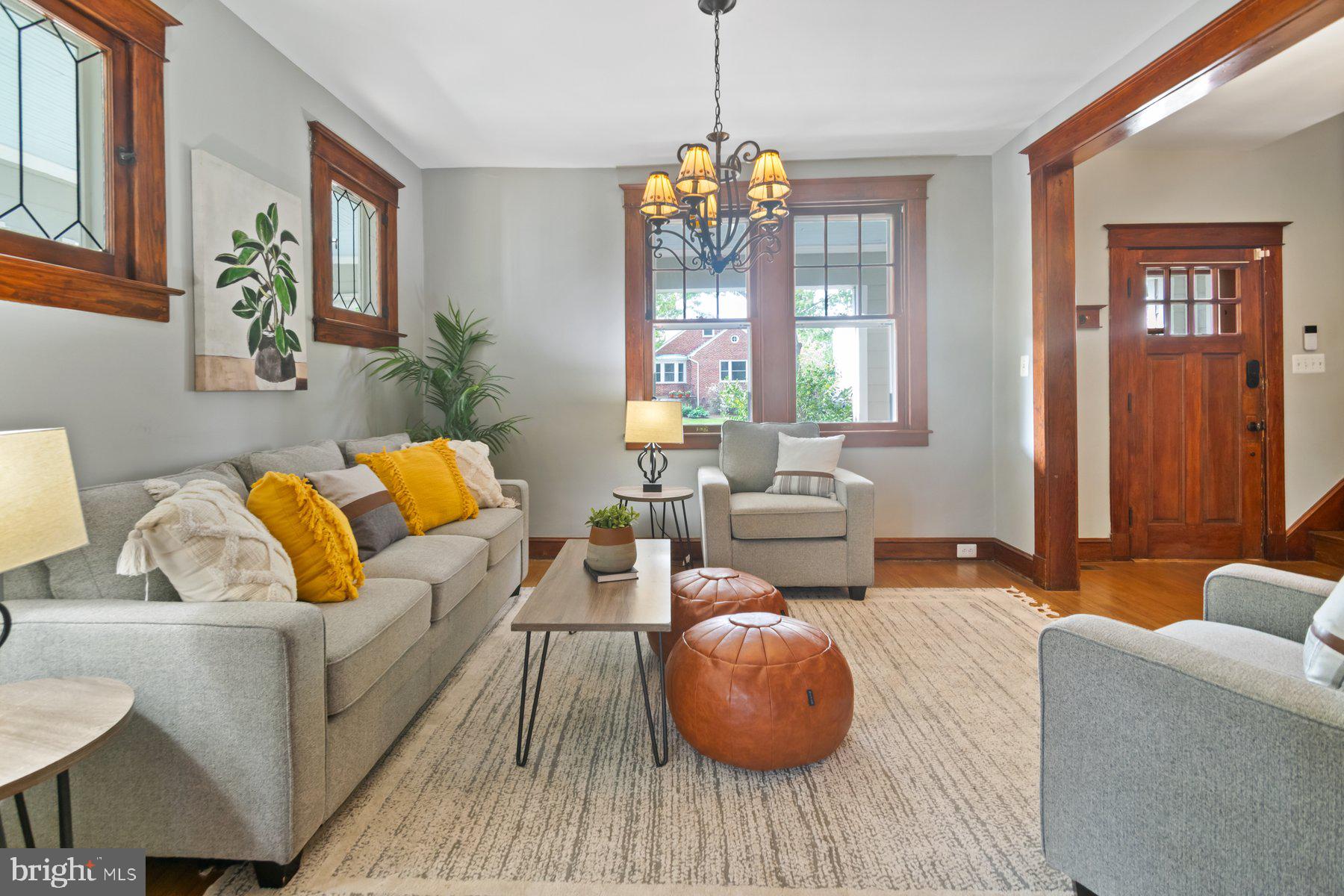 LAKE WALKER - Residential