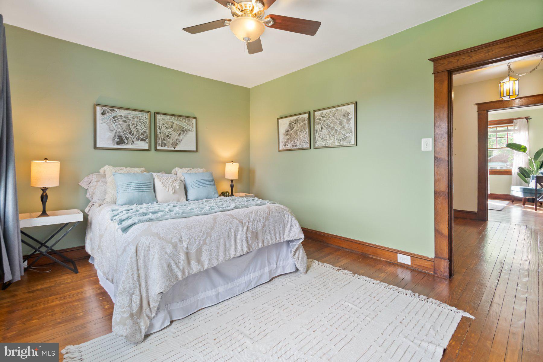 LAKE WALKER - Residential