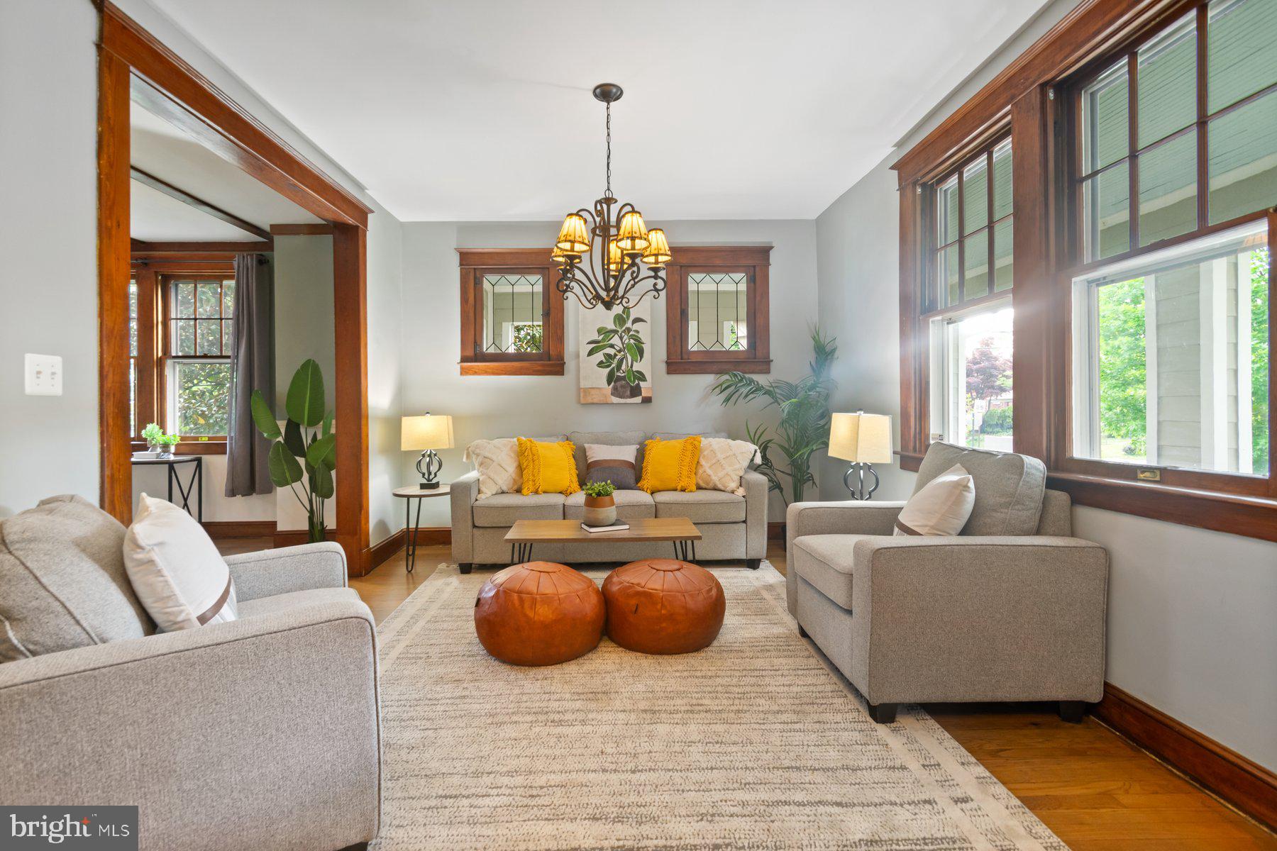 LAKE WALKER - Residential