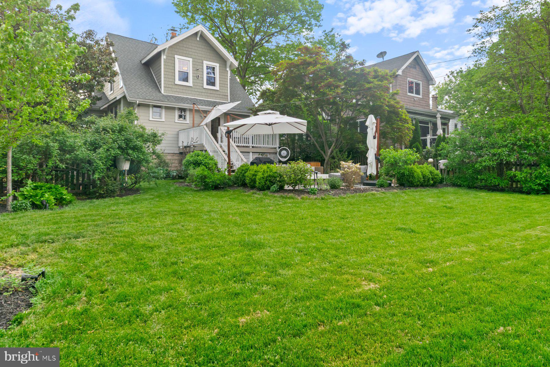 LAKE WALKER - Residential