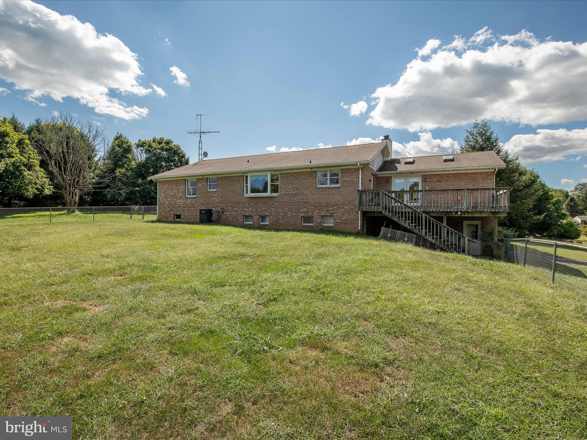 OAKWOOD - Residential