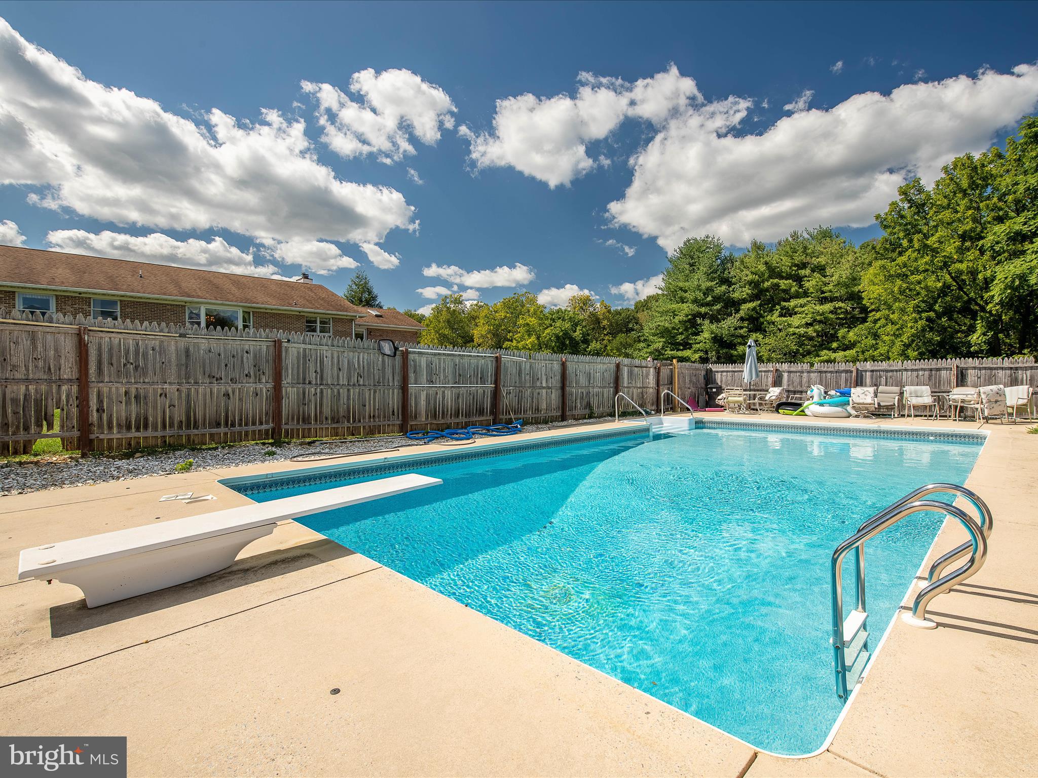 OAKWOOD - Residential