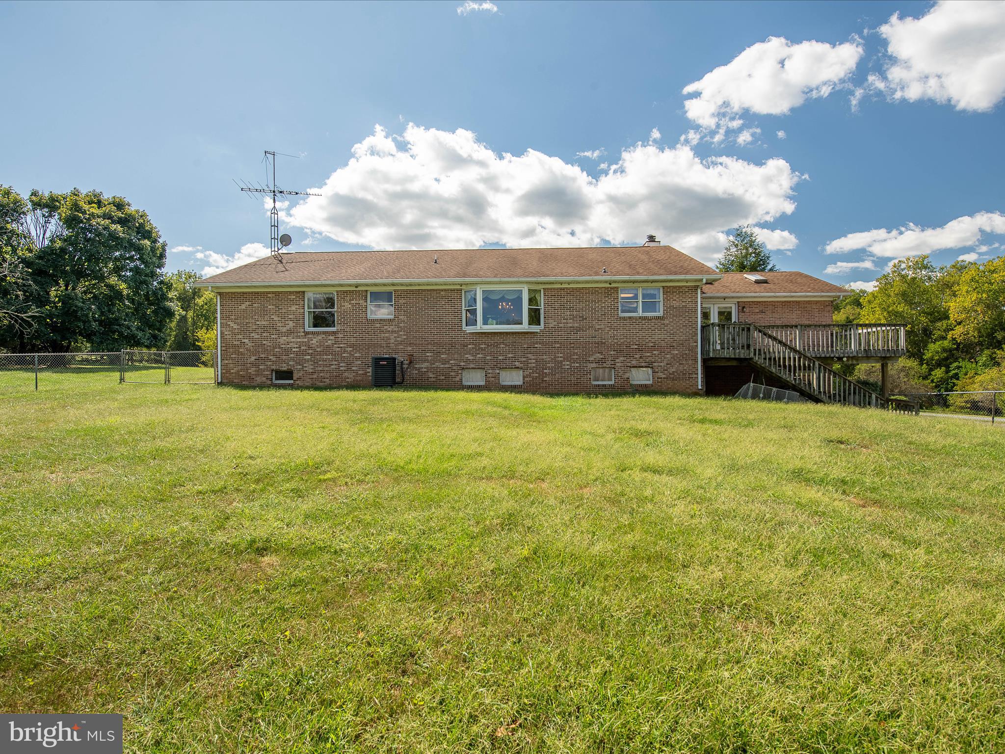 OAKWOOD - Residential