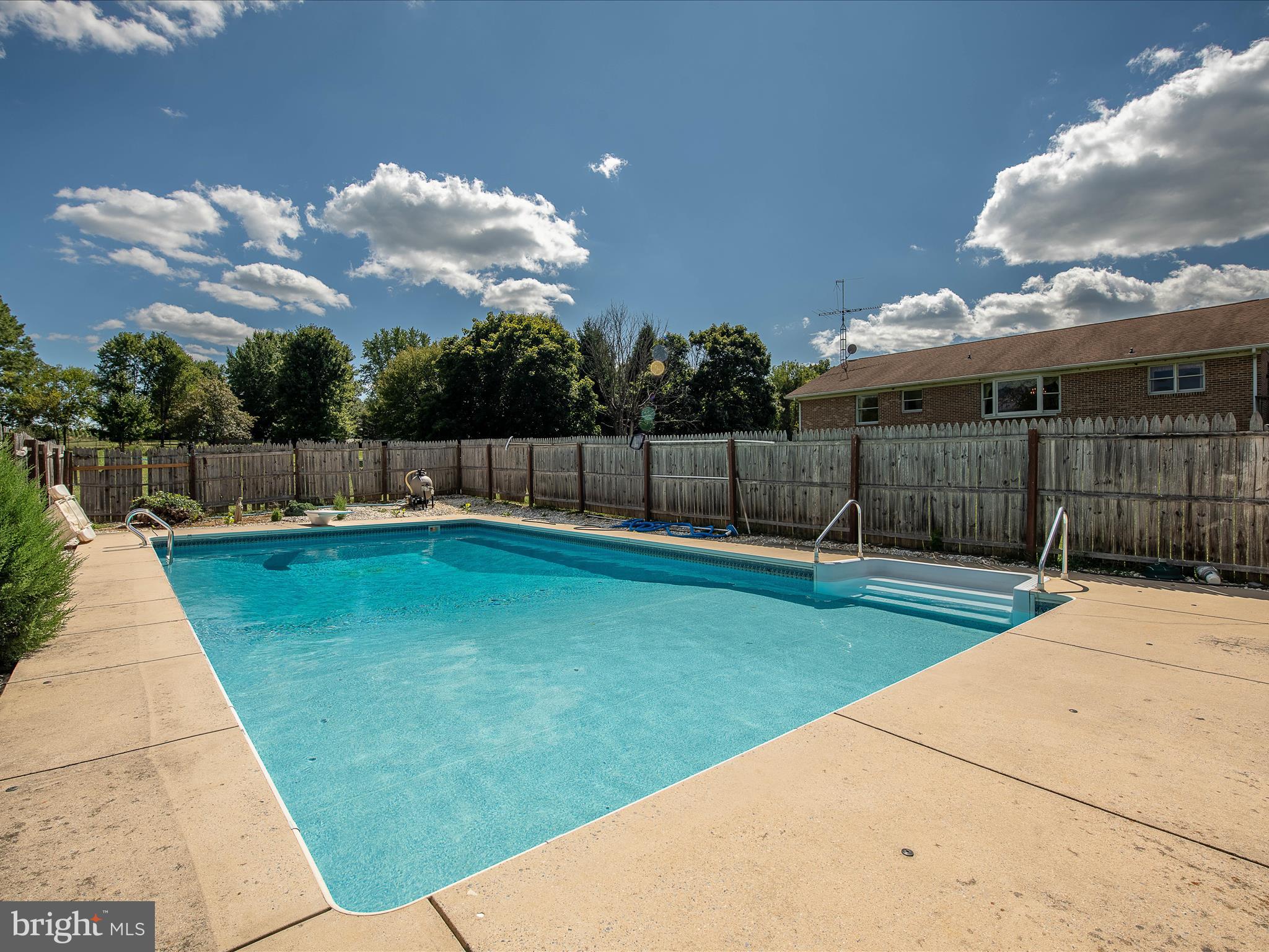 OAKWOOD - Residential