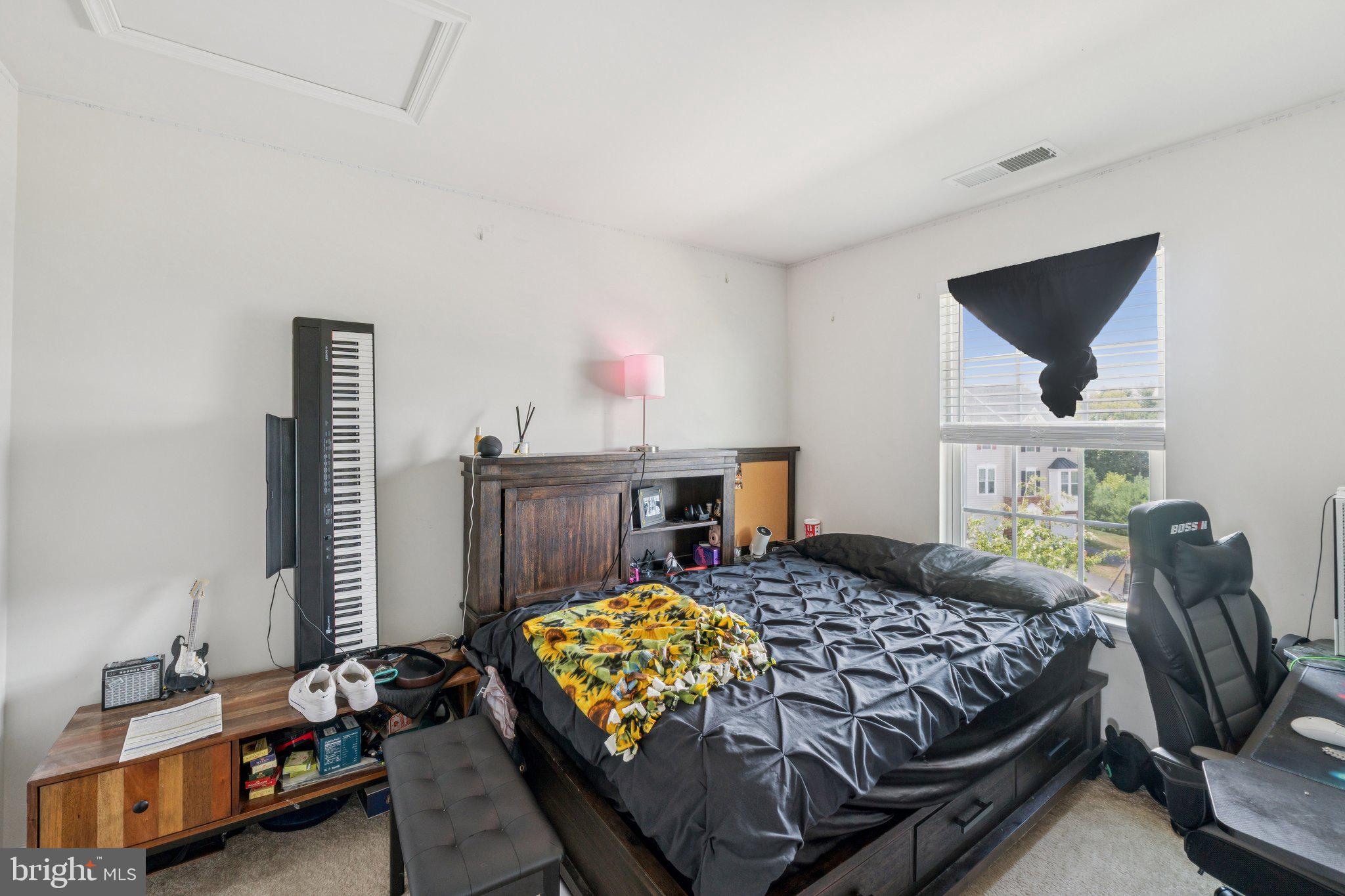 HOLLY RIDGE - Residential