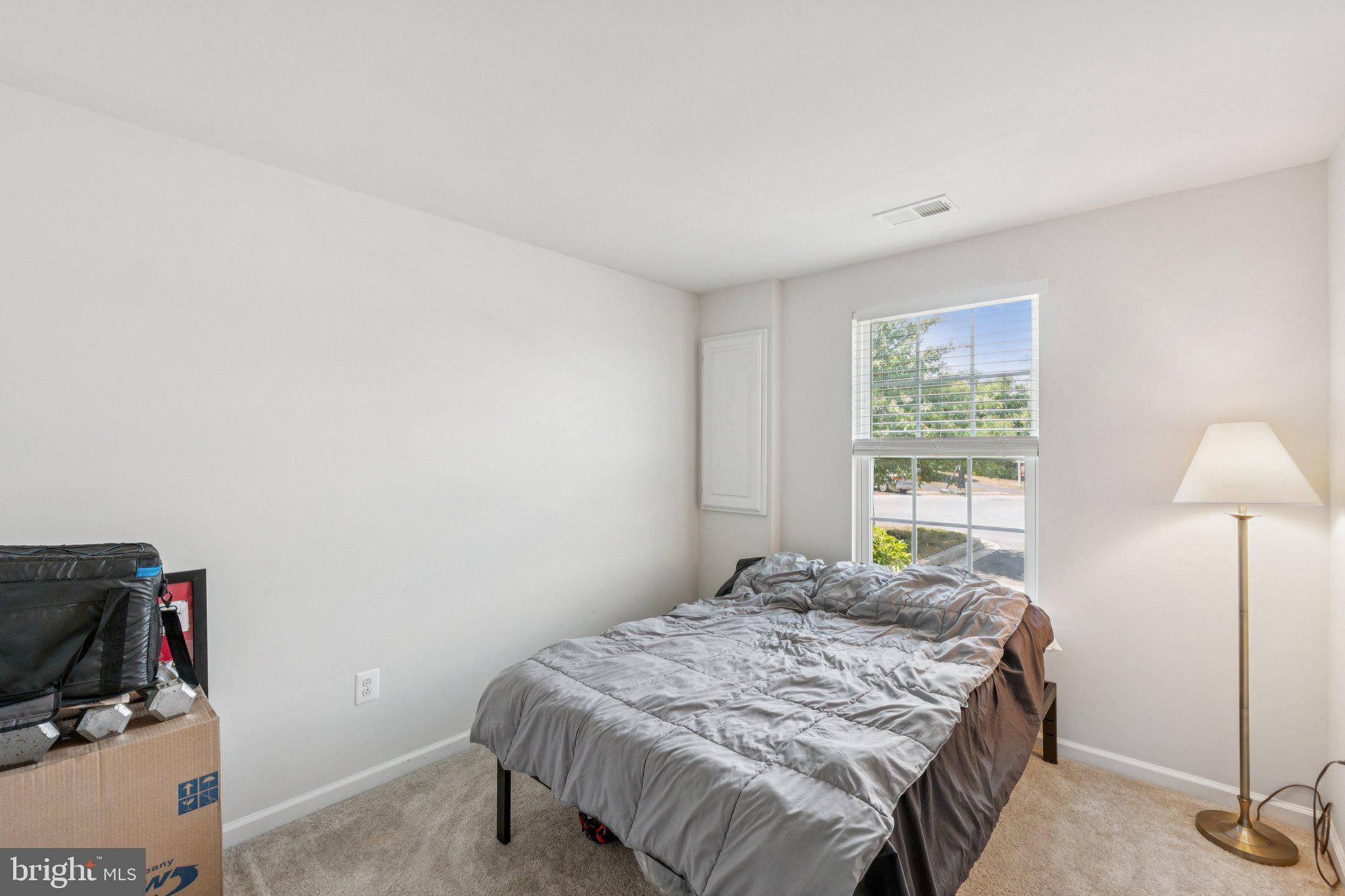 HOLLY RIDGE - Residential