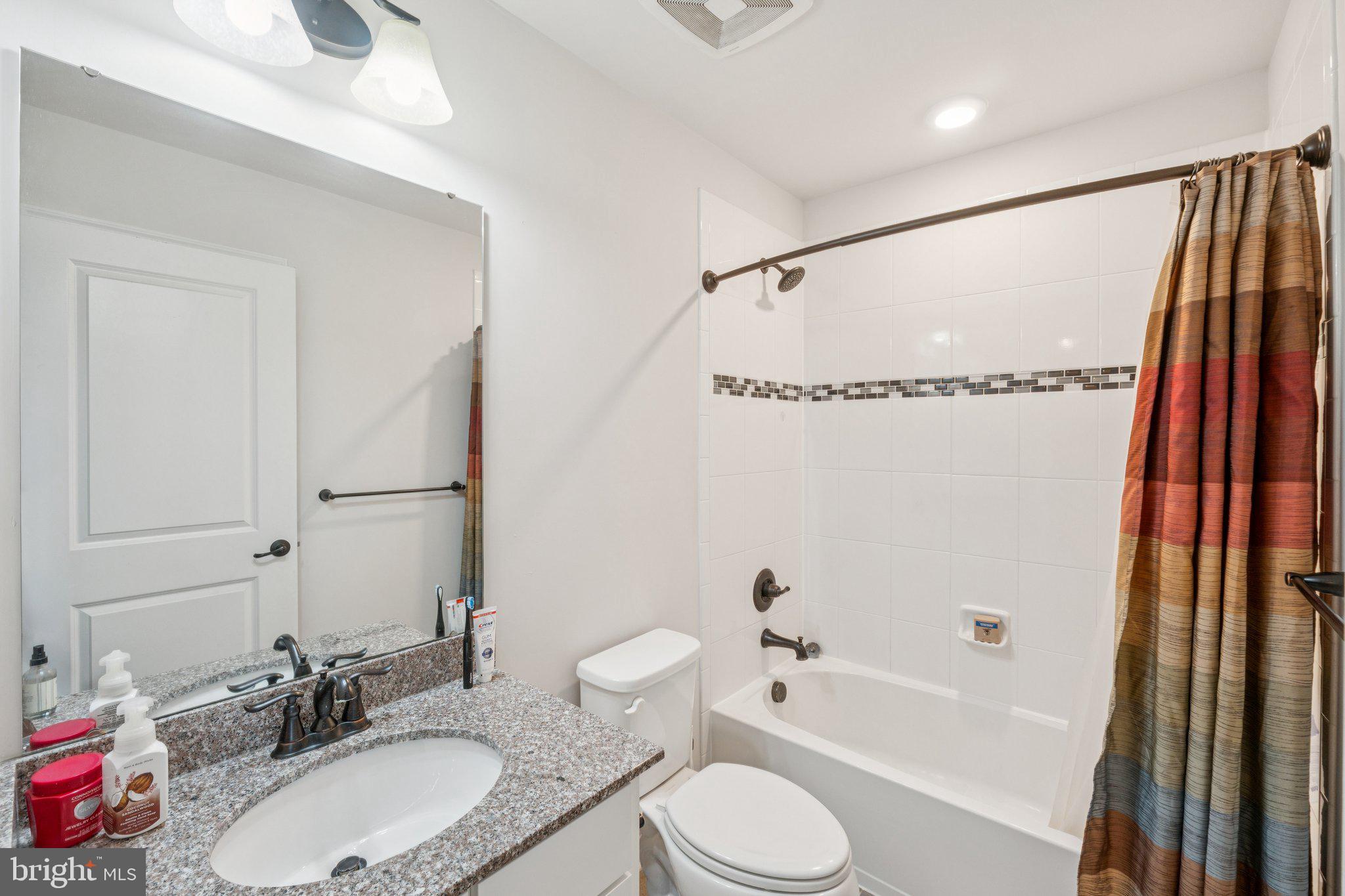 HOLLY RIDGE - Residential