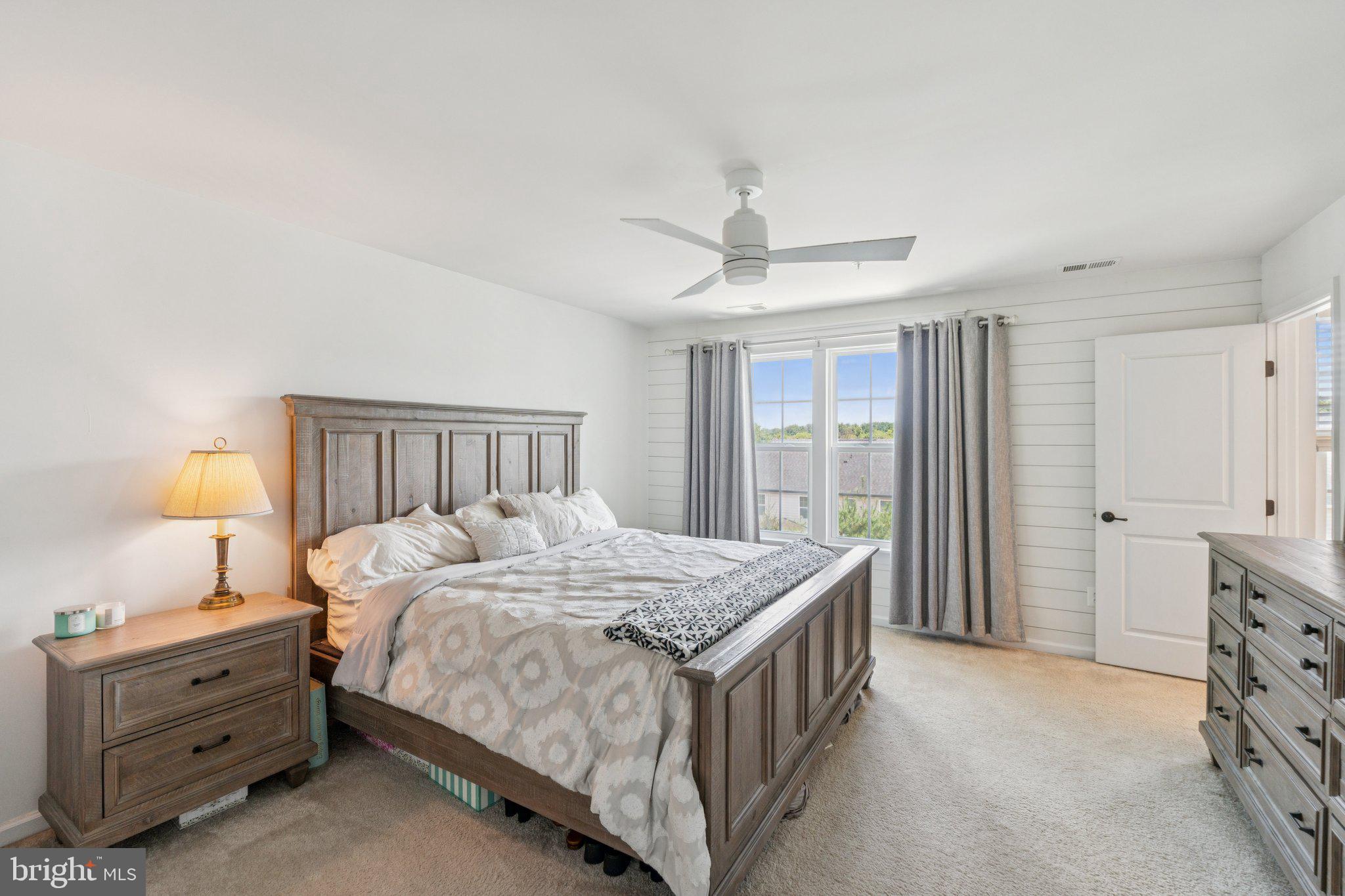 HOLLY RIDGE - Residential