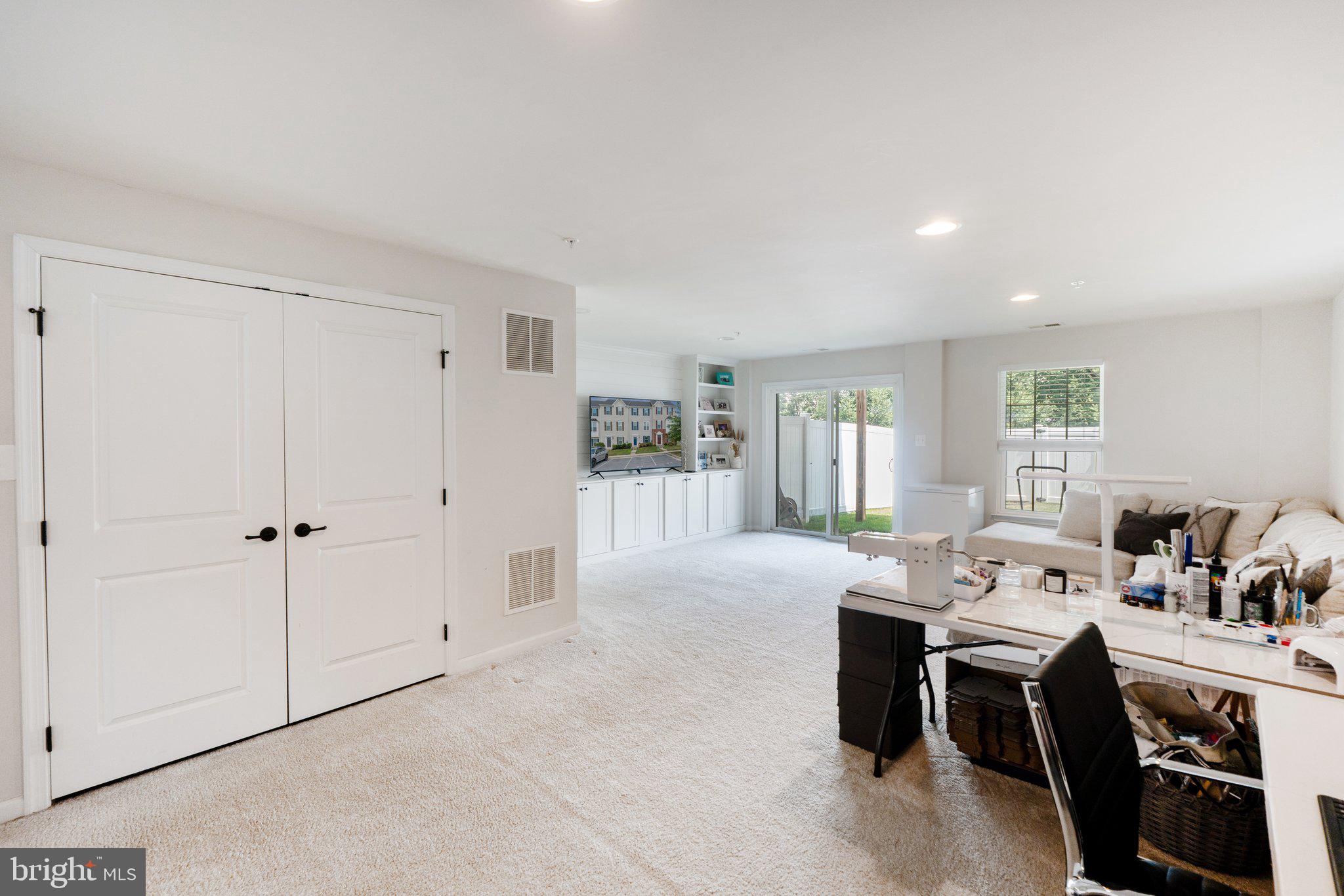 HOLLY RIDGE - Residential