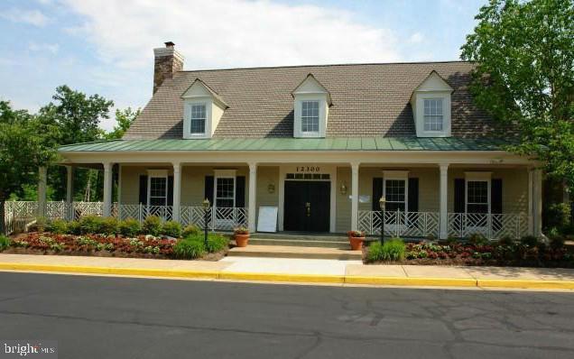 VILLAGES AT SAYBROOKE - Residential Lease