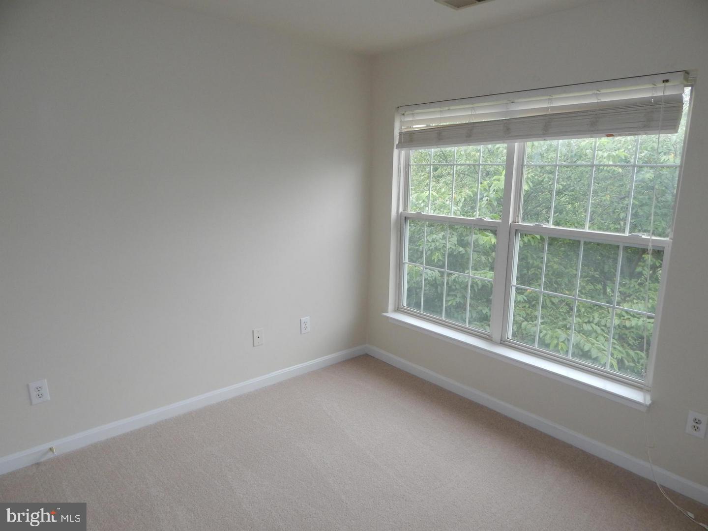 VILLAGES AT SAYBROOKE - Residential Lease