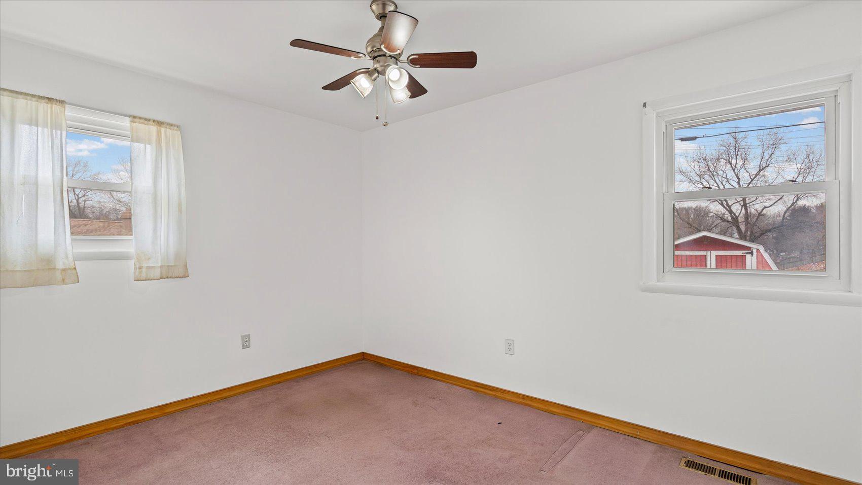 EDGE MEAD - Residential